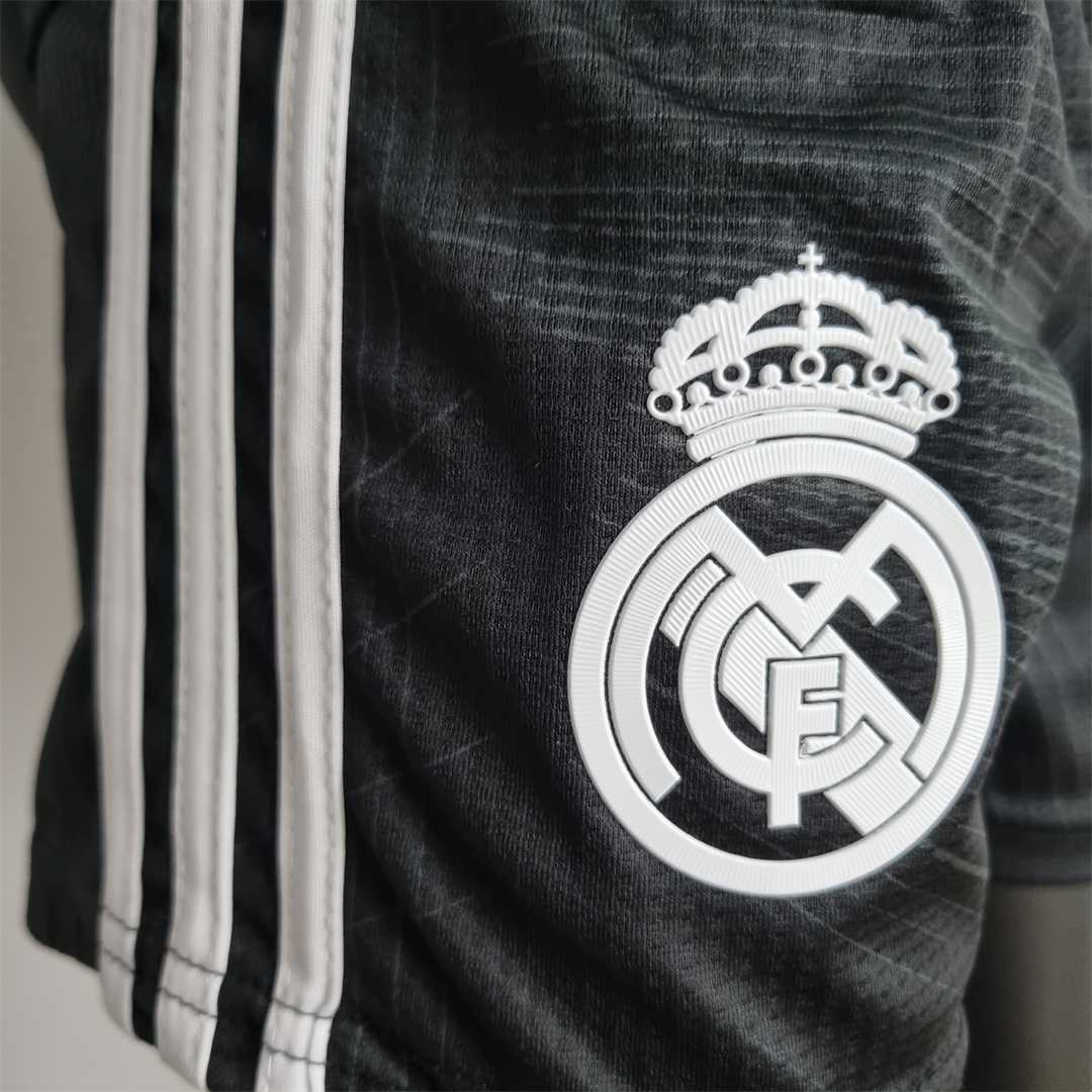22-23 Real Madrid Y3 black kids kit 4