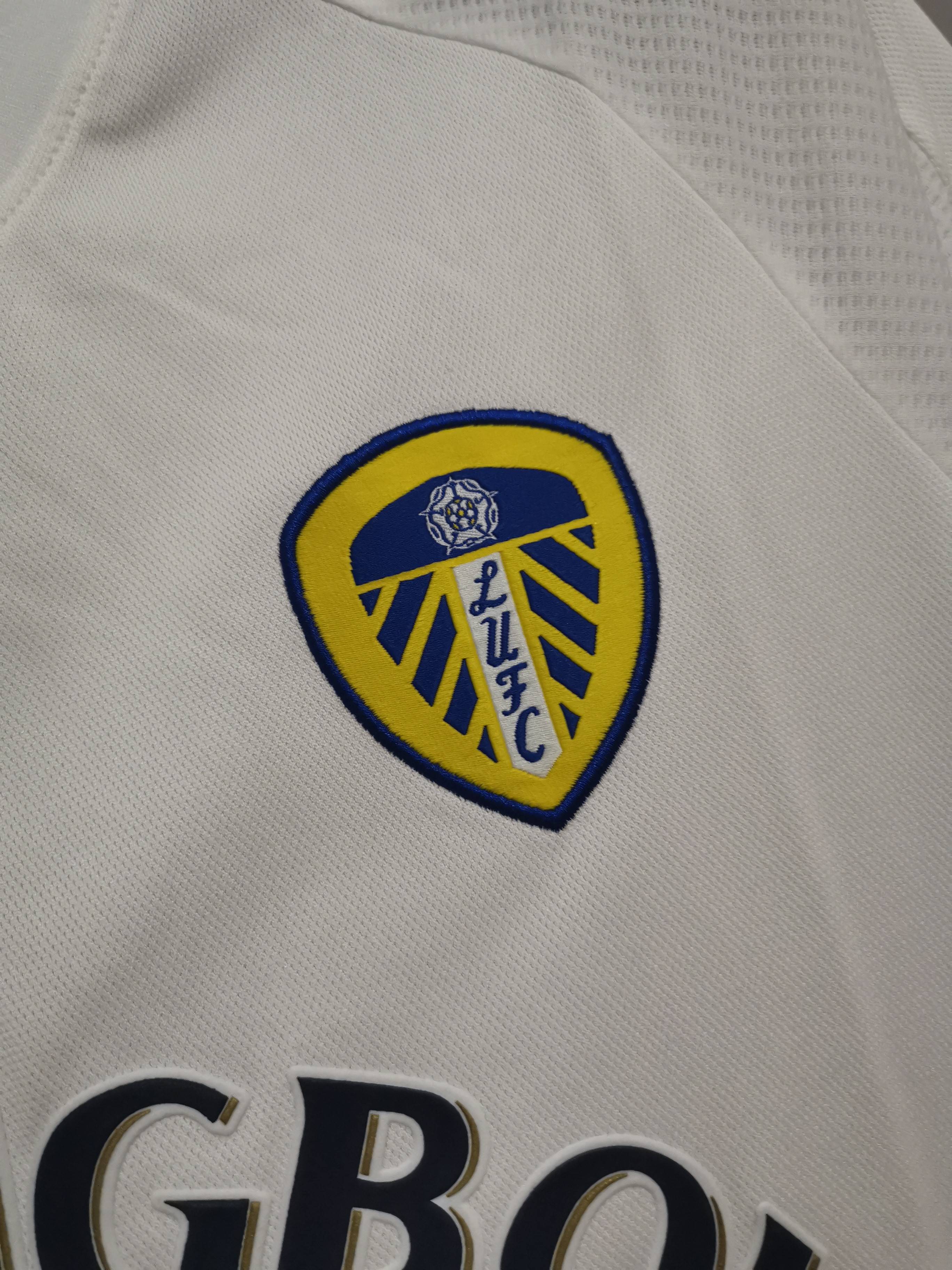 00-01 Leeds United home 2