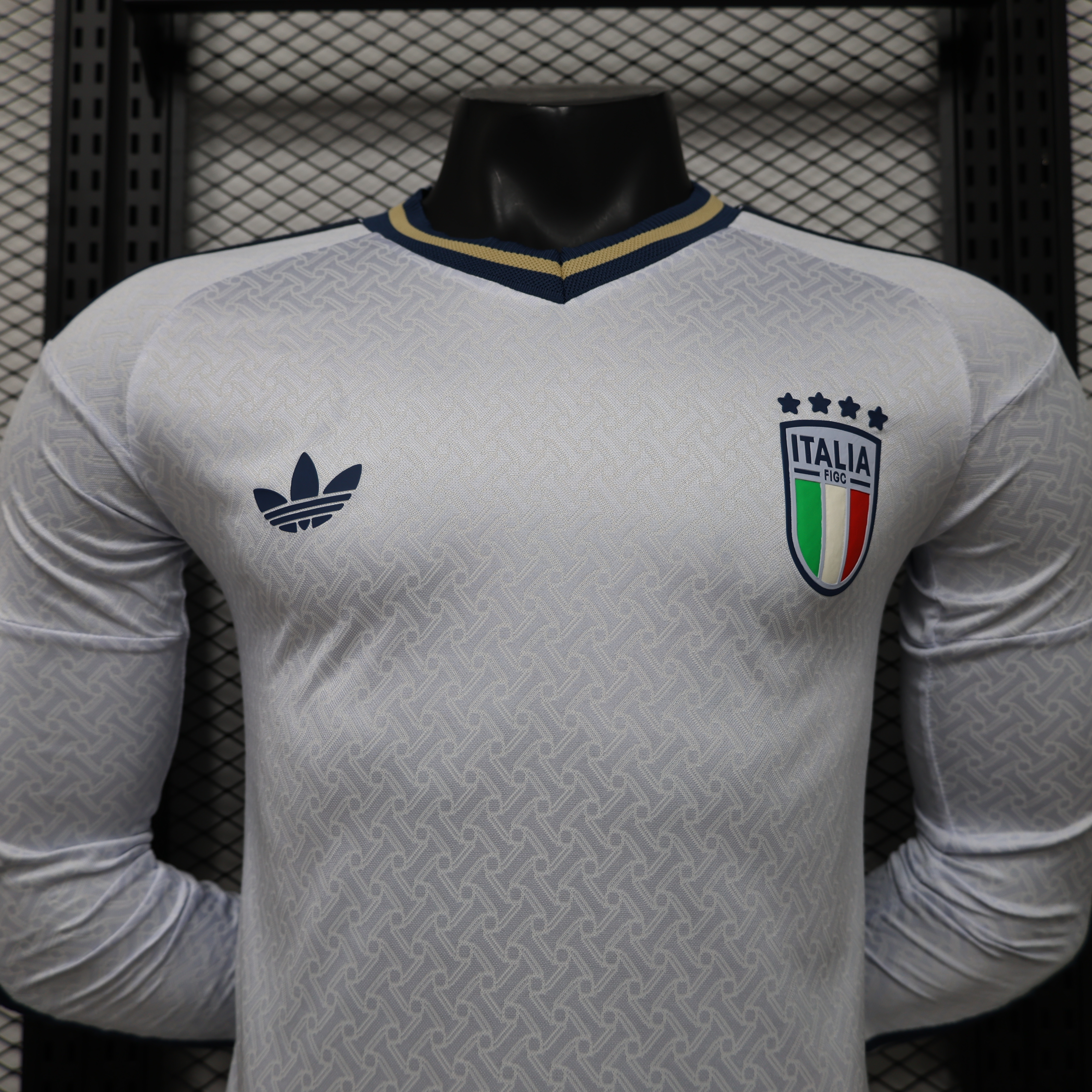 2026 Italy Away Mens Kit Football Player Version Long Sleeve Shirt AAAAJersey Supply Yupoo 9 9