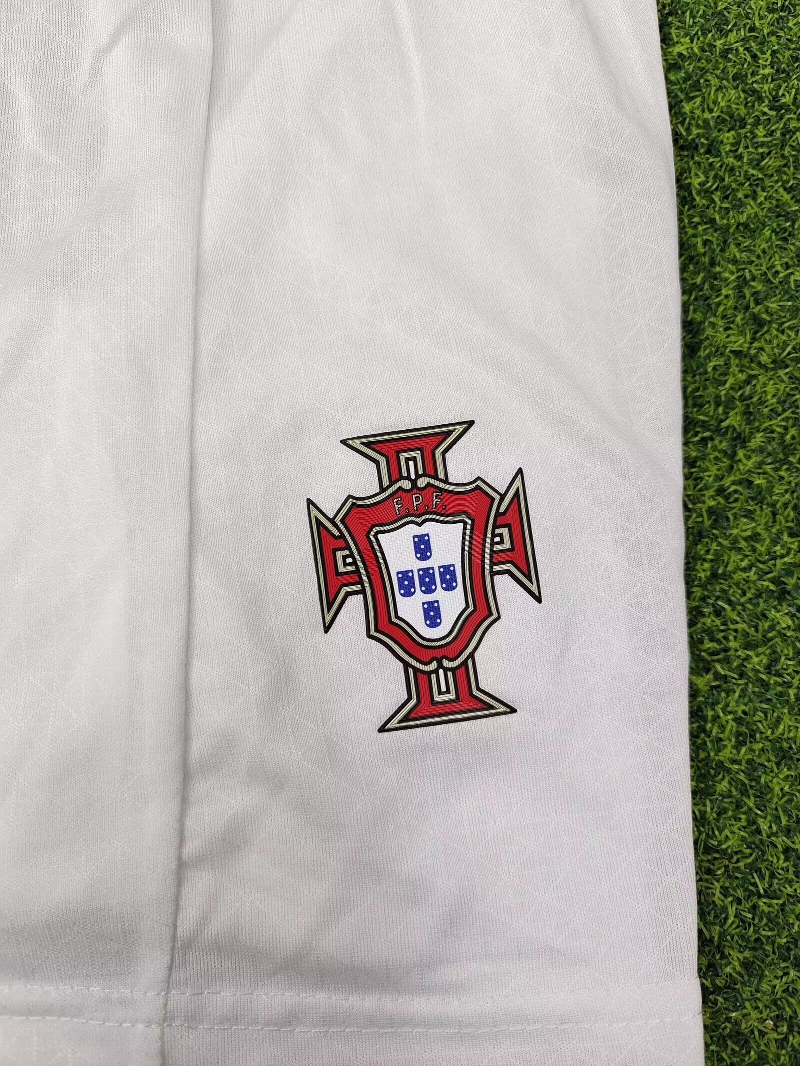 25-26 Portugal Away Kid Kits Player Version Youth Apparels Soccer AAAAJersey Yupoo 3