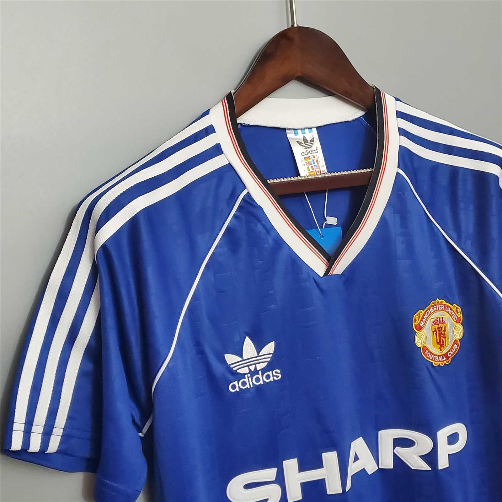 88-89 Manchester United away blue 7