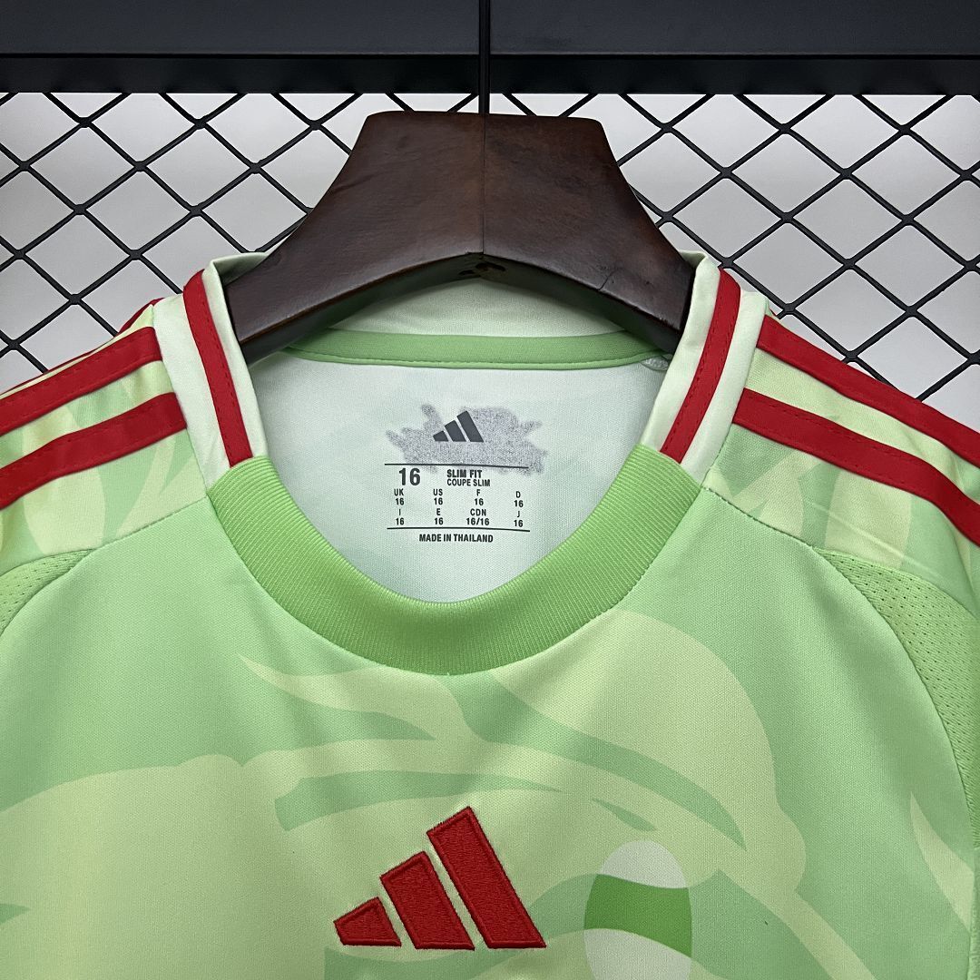2025 Italy Away WEC Kid Kits Youth Apparels AAAAJersey Wholesale Yupoo 6