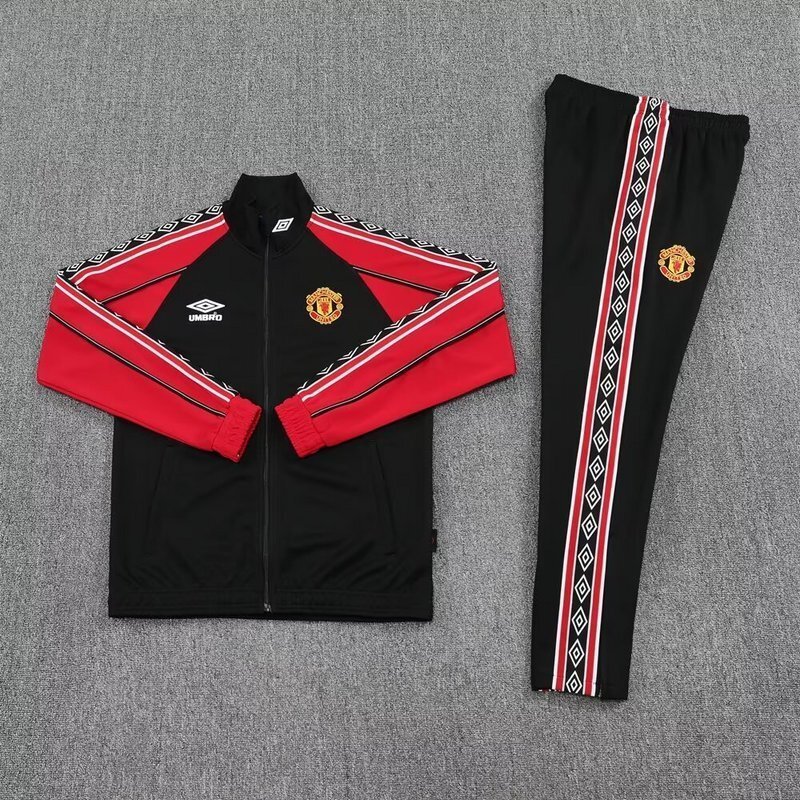 25-26 Manchester United Retro Red Football Tracksuits Long Jacket Suits 1