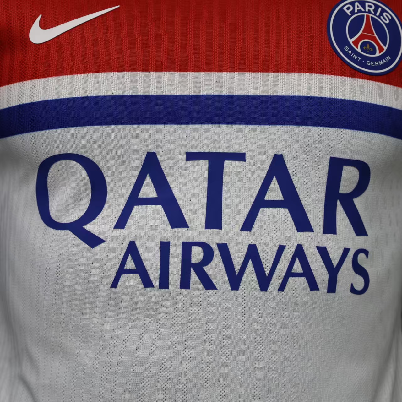 26-27 PSG Mens Player Version Training Kit Football T-Shirt AAAAJersey Supply Yupoo 8 6