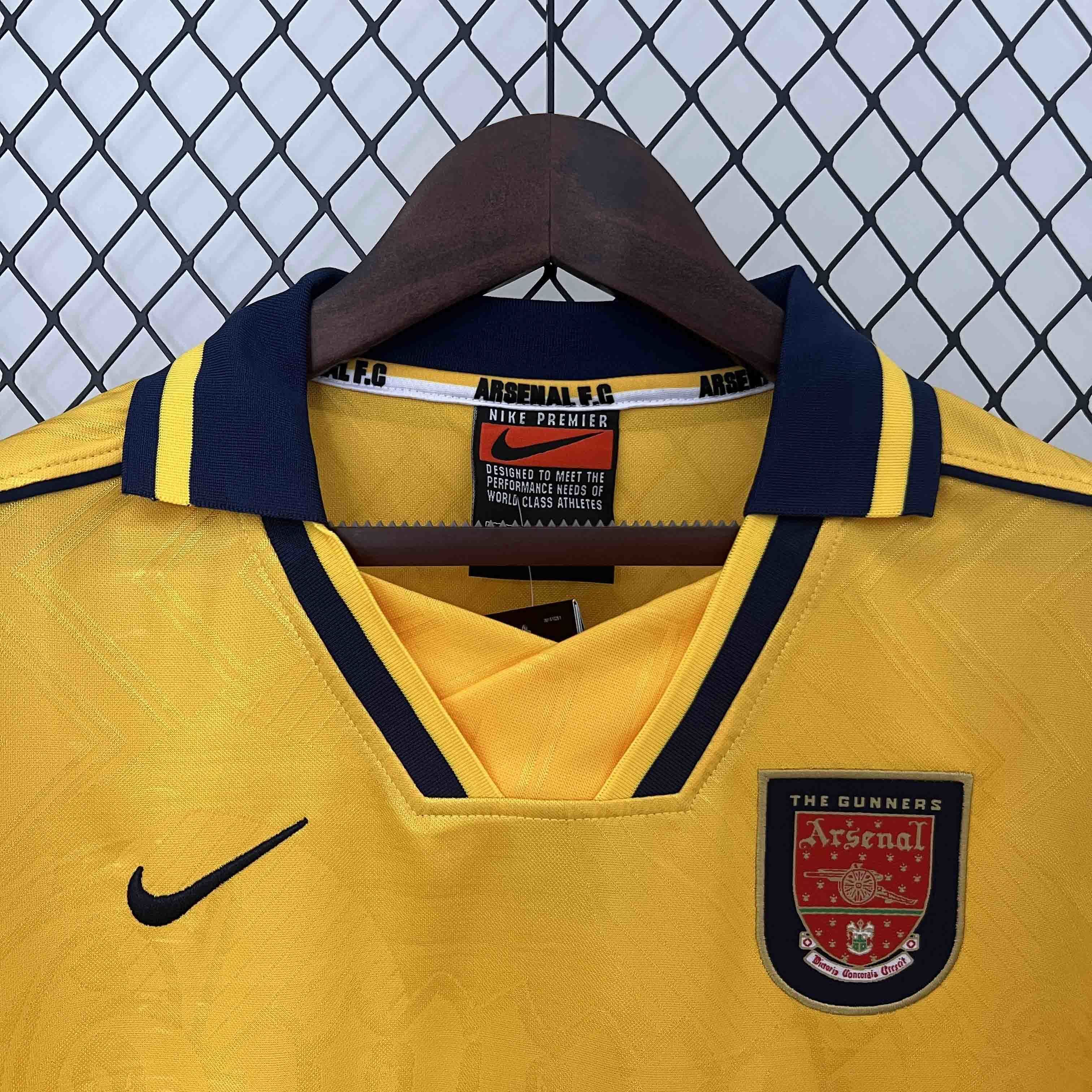 96-97 Arsenal Away Retro Kit Soccer Uniform AAAAJerseys Dropshipping Yupoo 5