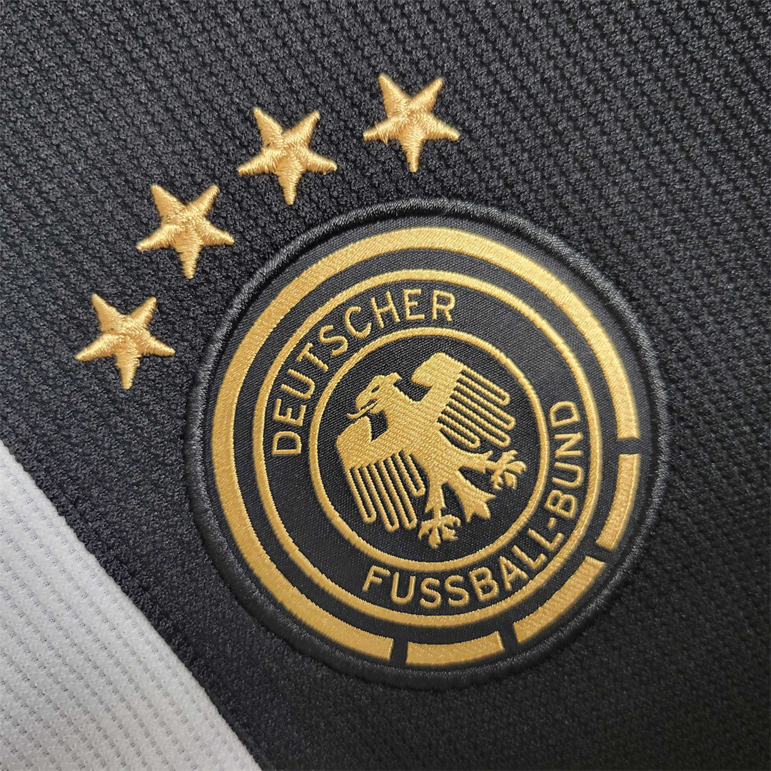 2022 German sweater loose version retro 2