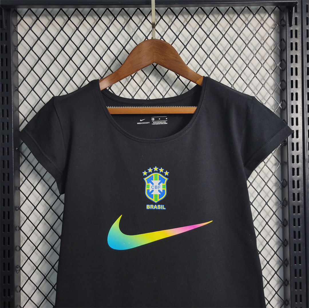 Brazil's casual T-1 1
