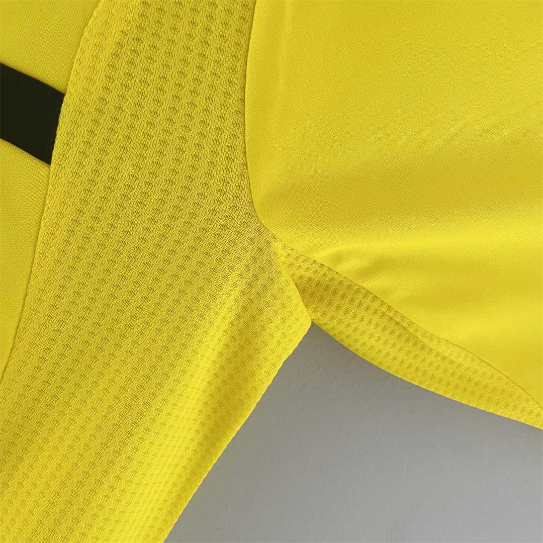 11-12 Real Madrid goalkeeper yellow 4