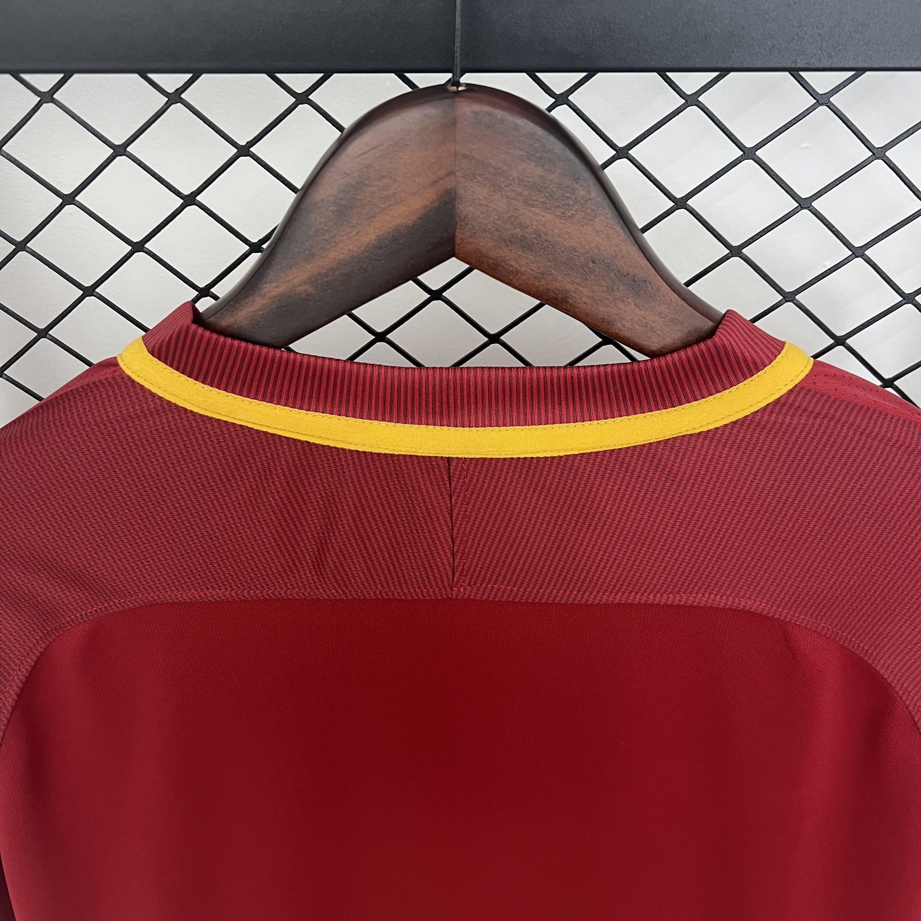 17-18 Roma Home Retro Kit Long Sleeve Shirt Soccer Kit AAAAJersey Cheap Yupoo 2