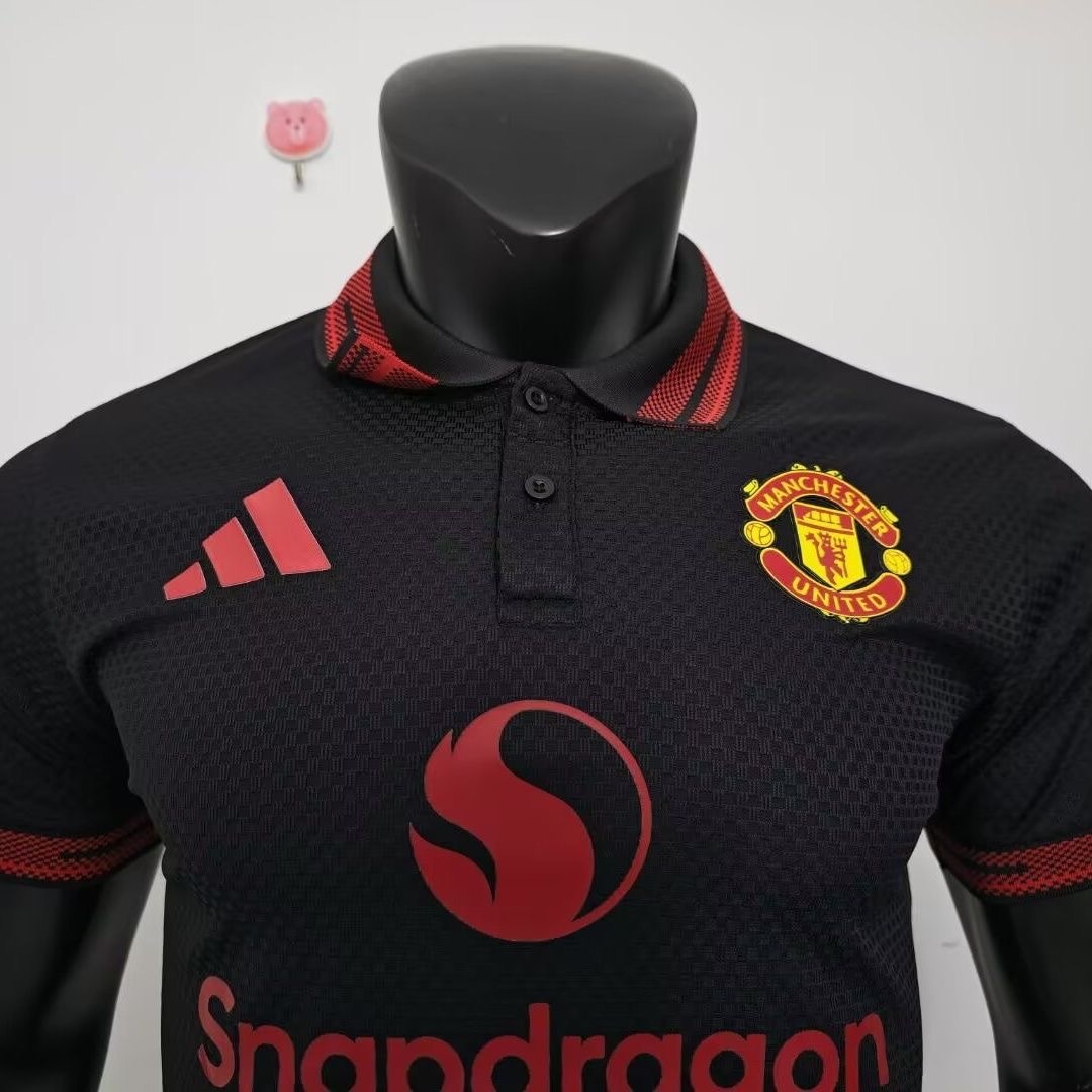 25-26 Manchester United Special Edition Football T-Shirt AAAA Jersey Supply Yupoo 1