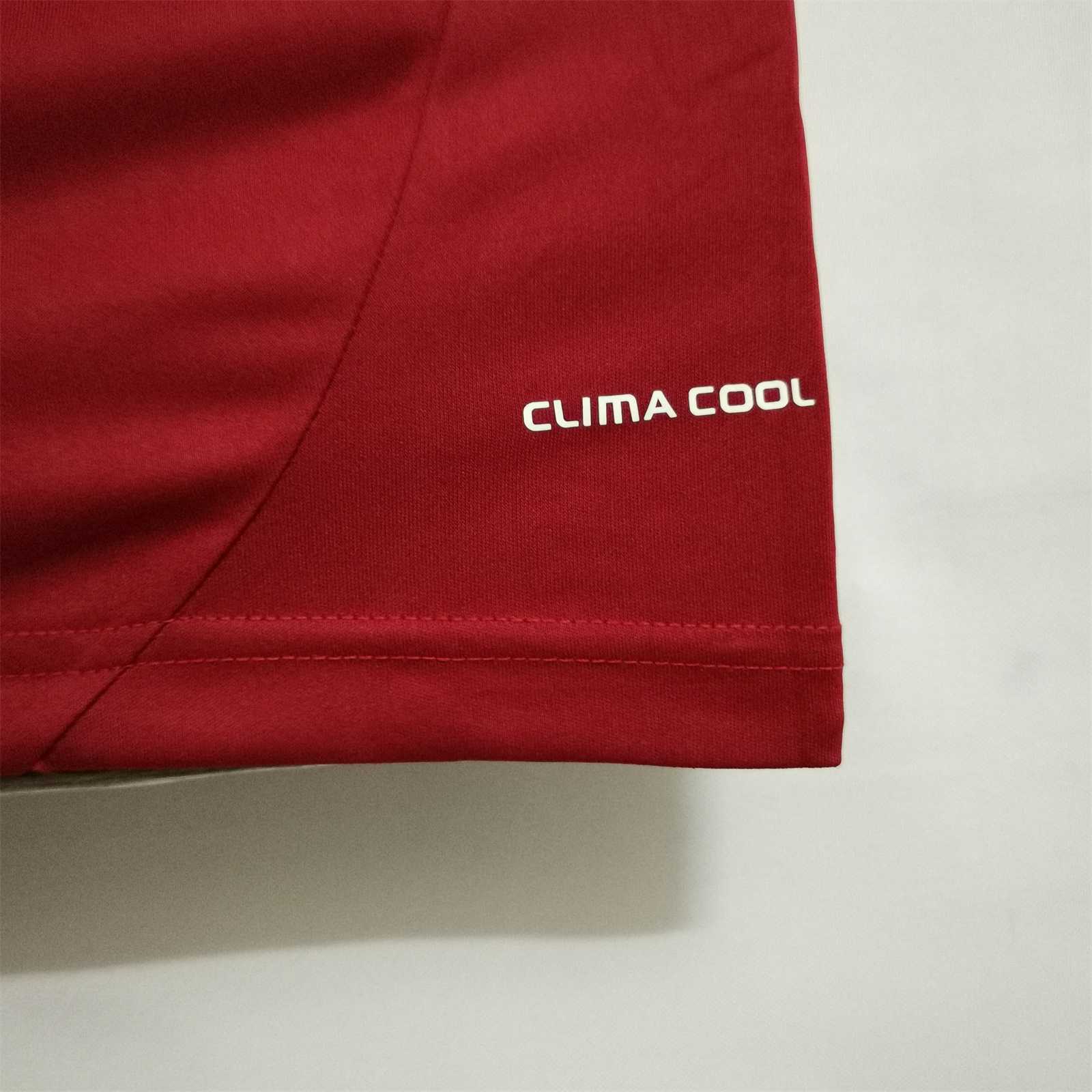 2012 Spain home 10
