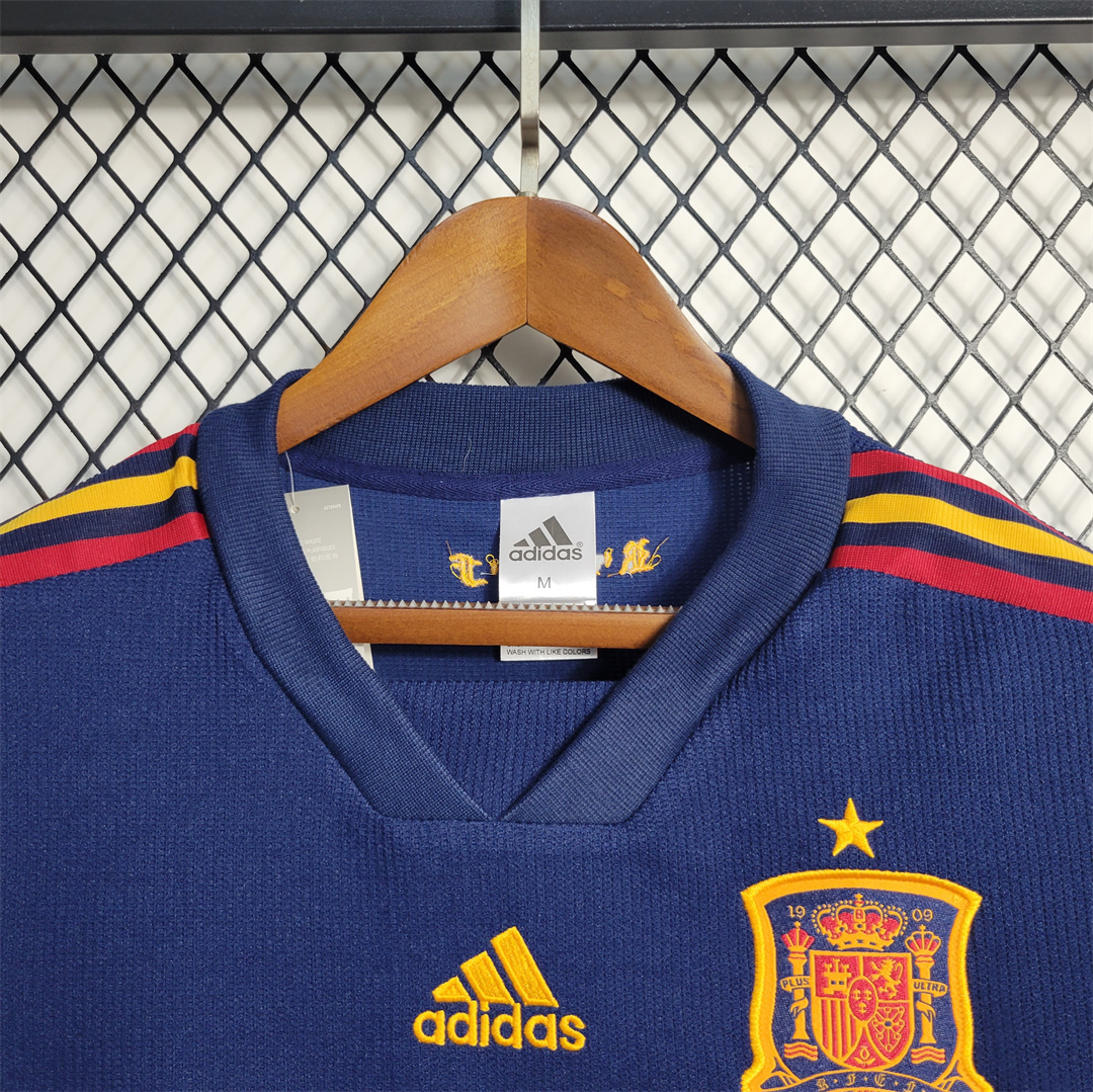 2010 Spain away blue 2