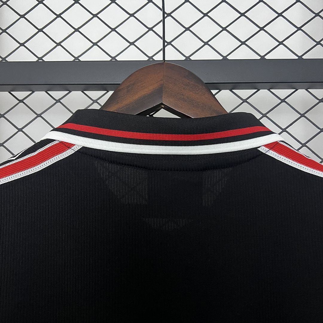 98-99 Manchester United Black Retro Kit Vintage Shirt AAAAJersey Dropship Yupoo 7