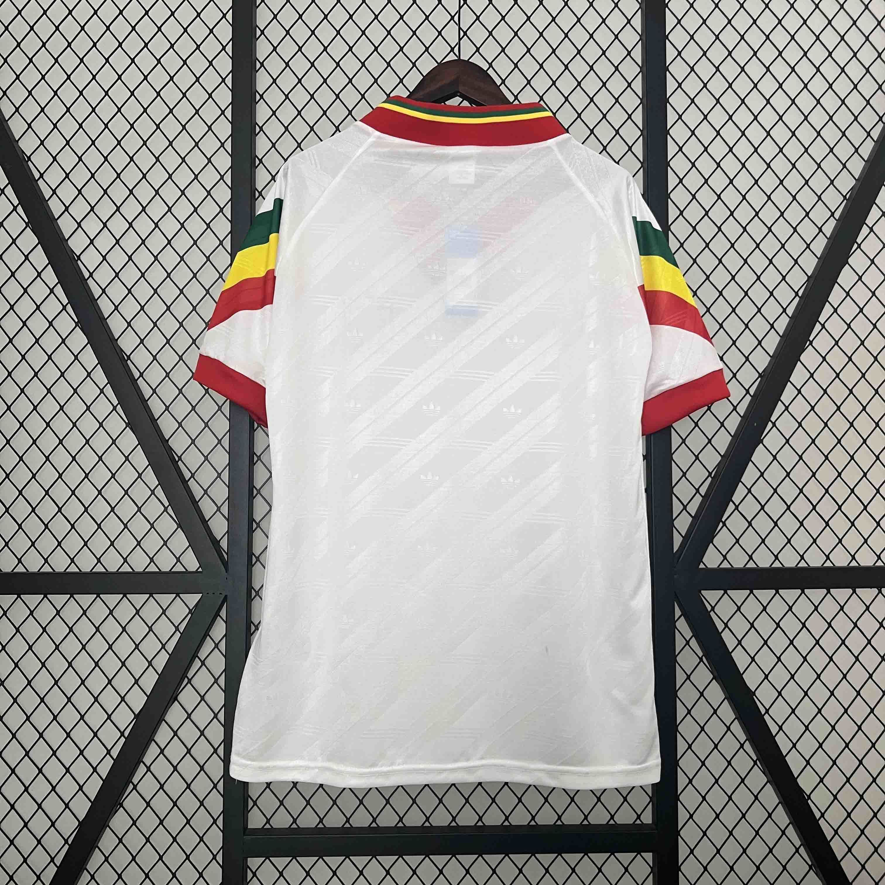 92-94 Portugal Away Retro Kit Vintage Shirt Football AAAAJersey Supplier 2