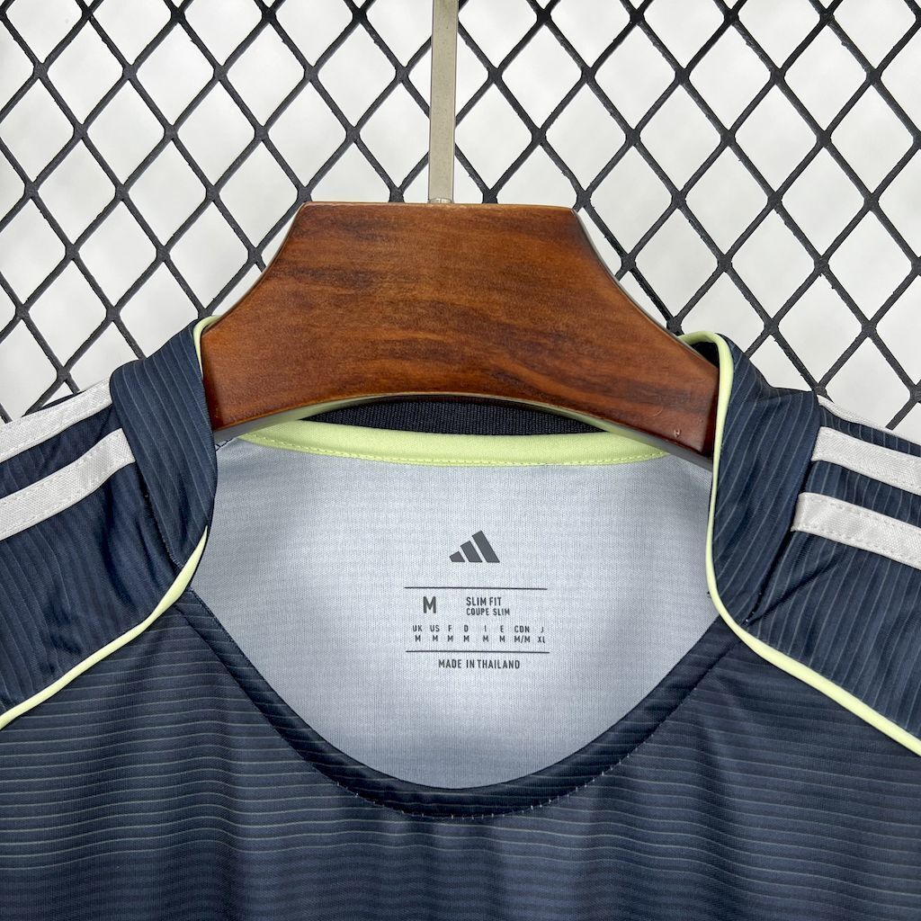 25-26 Real Madrid Away Long Sleeve Kit Football T-Shirt AAAAJersey Yupoo 5