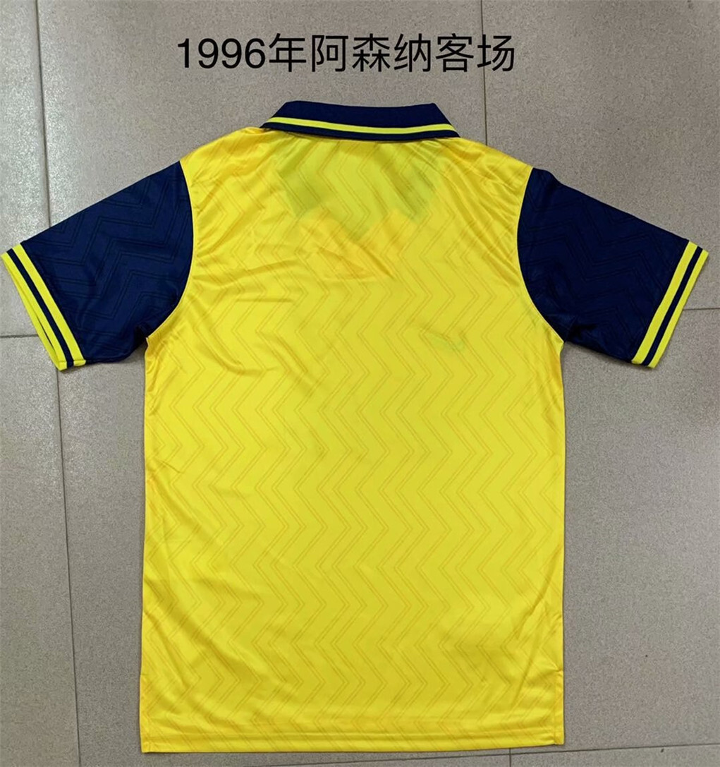 96-97 Arsenal away 1