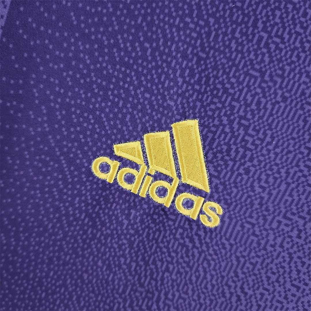 22-23 Valladolid away 8