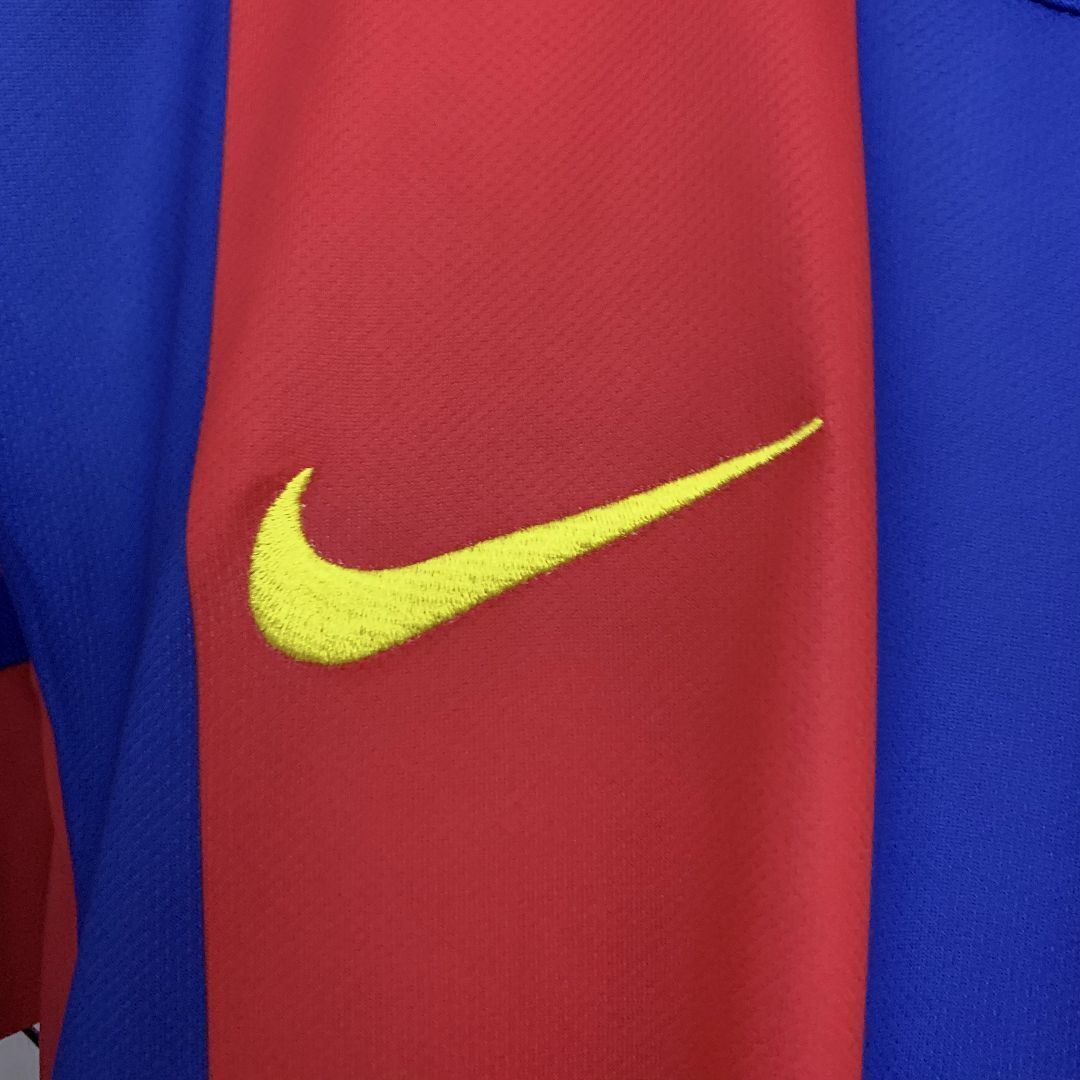 04-05 Barcelona Home Retro Kit Vintage Shirt AAAAJersey Wholesale Yupoo 7