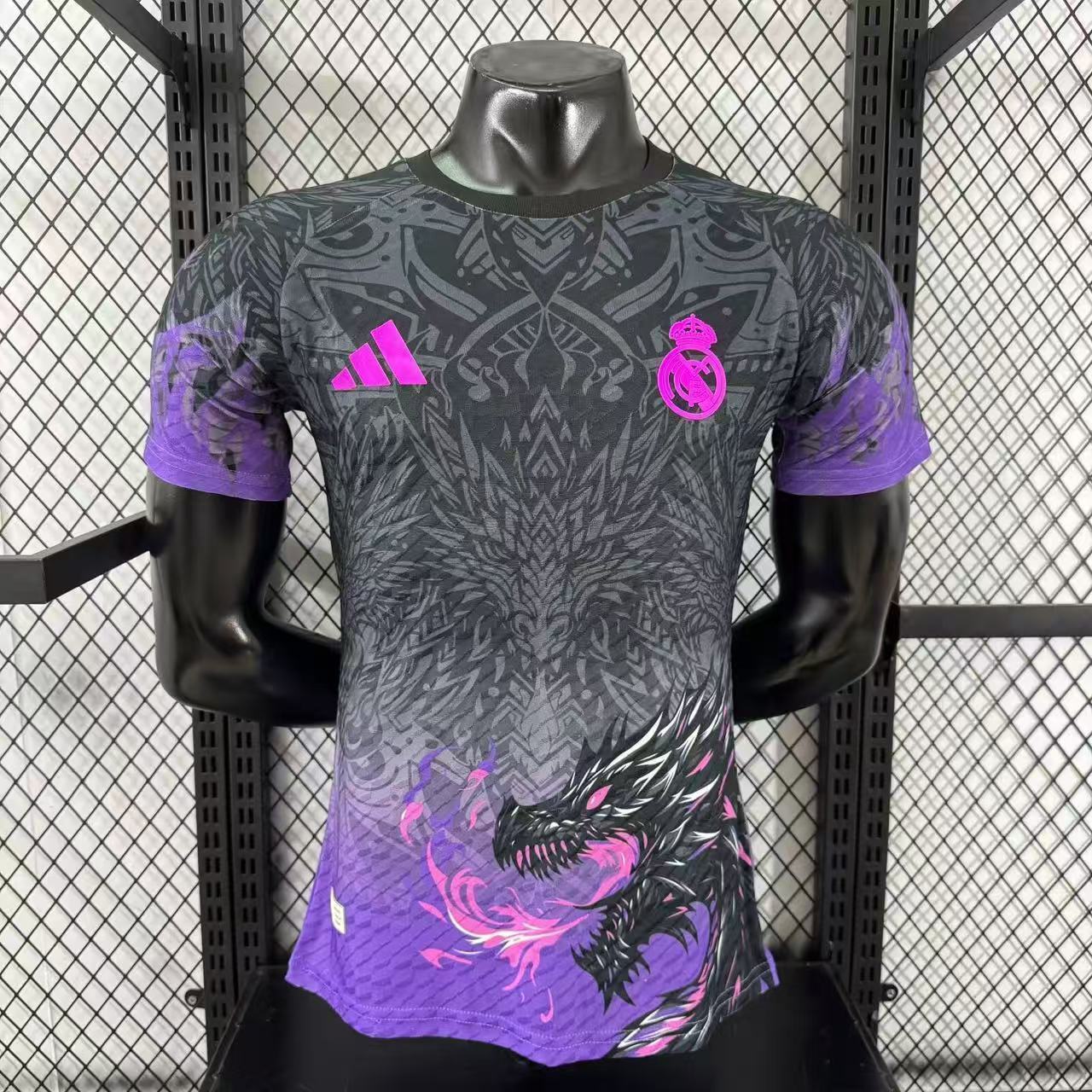 25-26 Real Madrid Dragon Pattern Kit Special Edition Player Version Soccer AAAAJersey Supply Yu