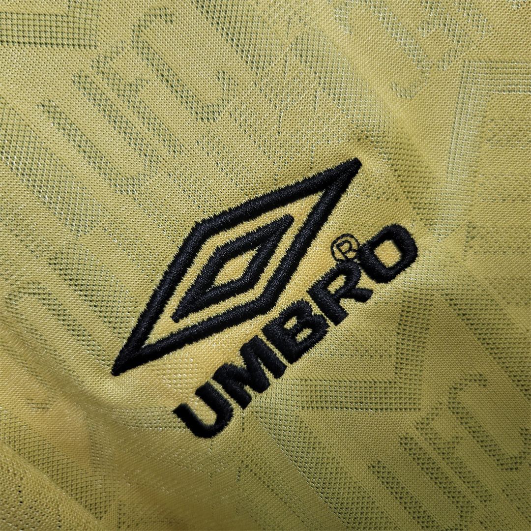 92-94 Manchester United away 7