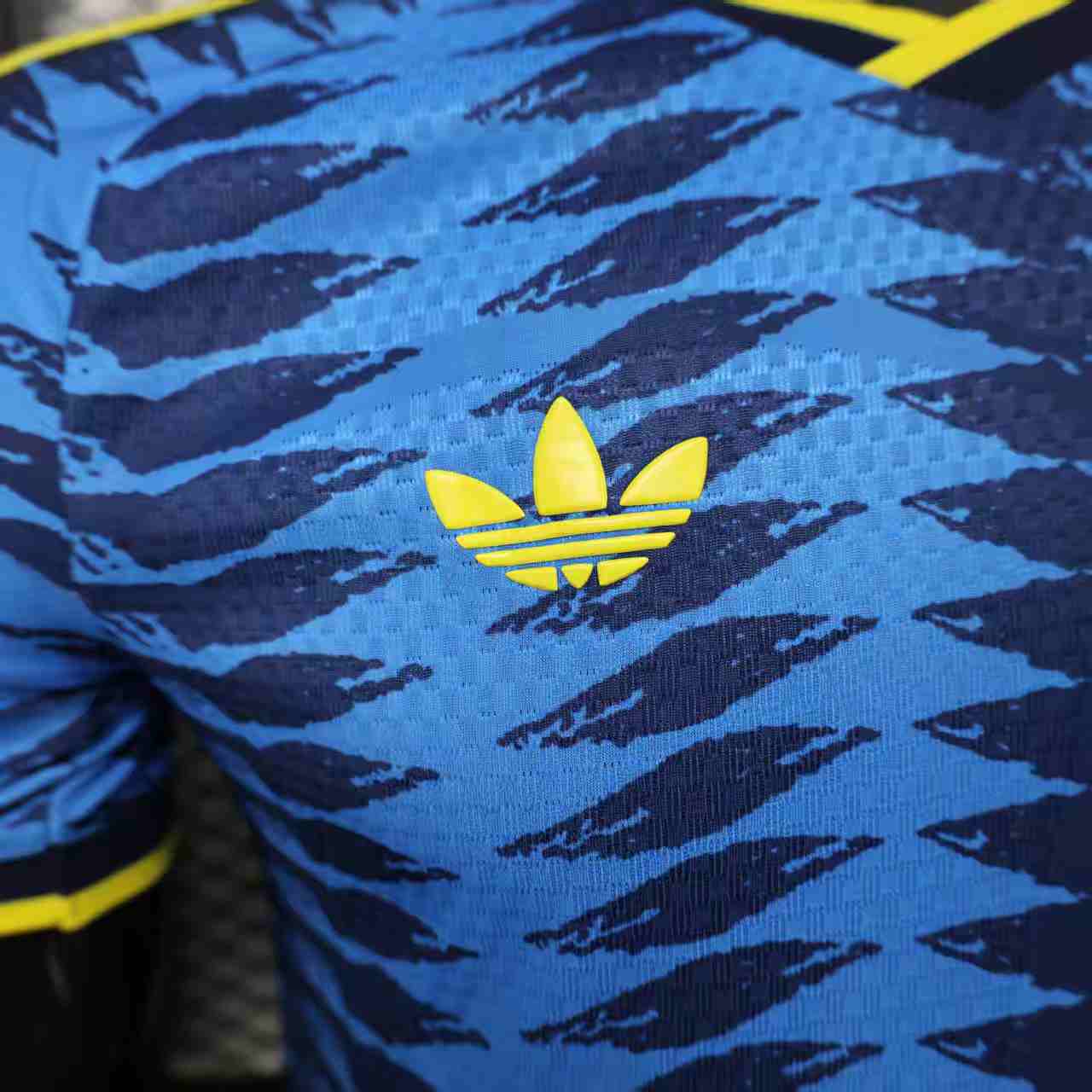 2026 Colombia Home Kit World Cup Player Version Shirt Football AAAAJersey Supply Yupoo 1