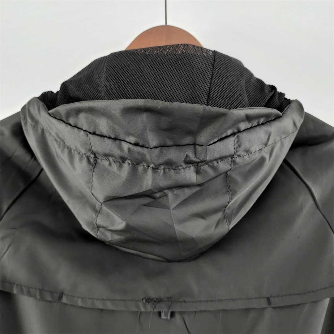 2022 Brazil black windbreaker 6