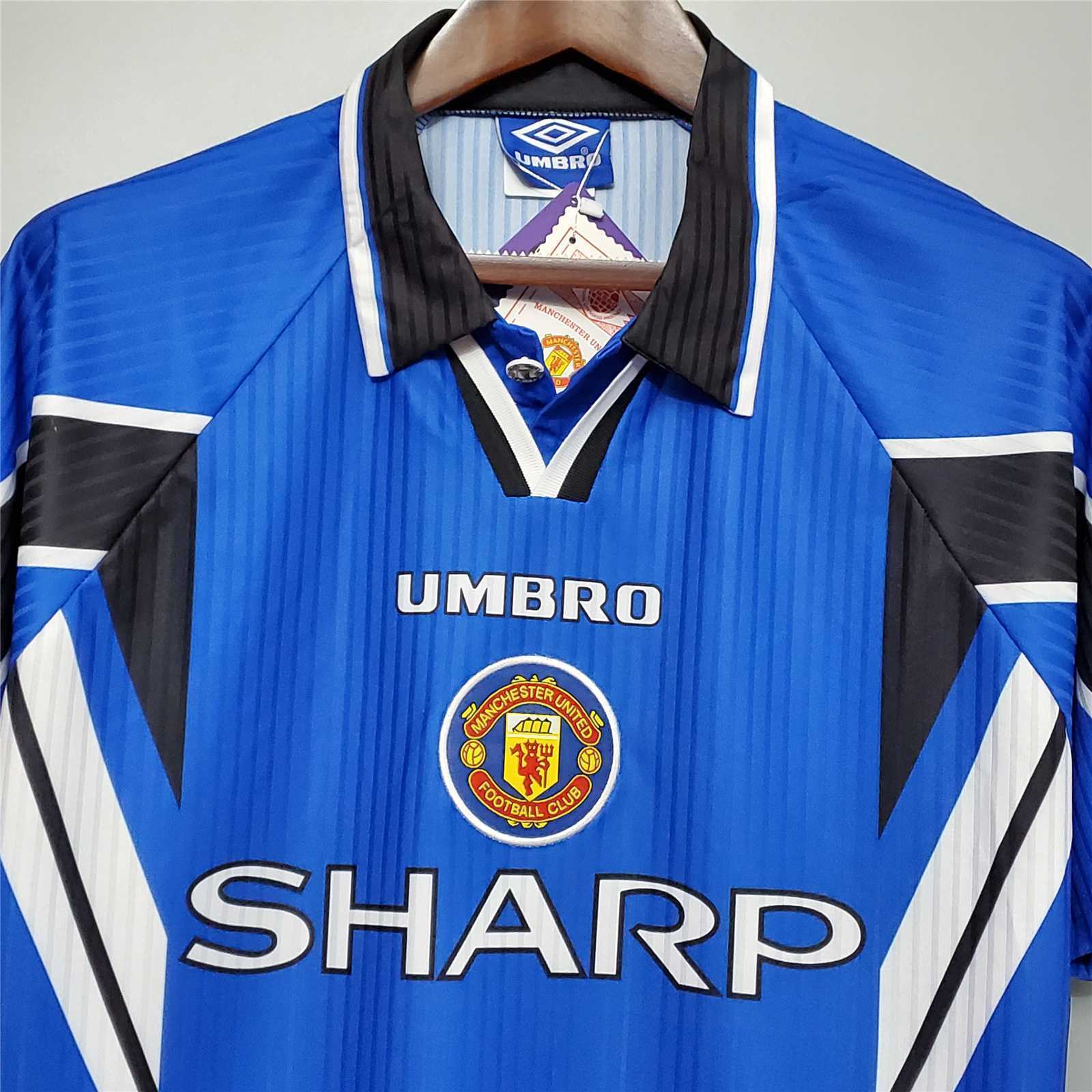 96-98 Manchester United third away blue 8