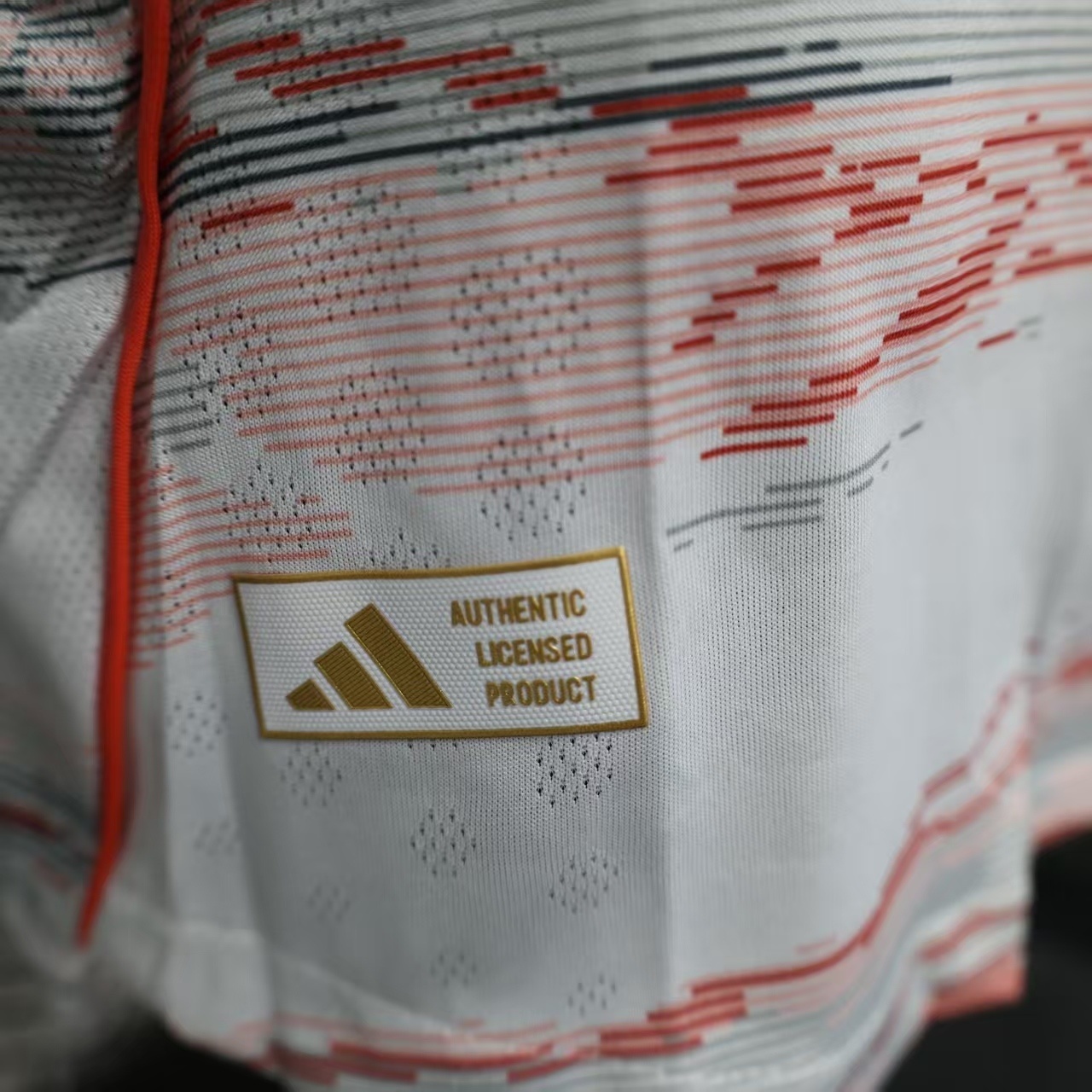 25-26 Bayern Munich Away Kit Player Version Shirt Long Sleeve Sino AAAAJersey Wholesale Yupoo 4