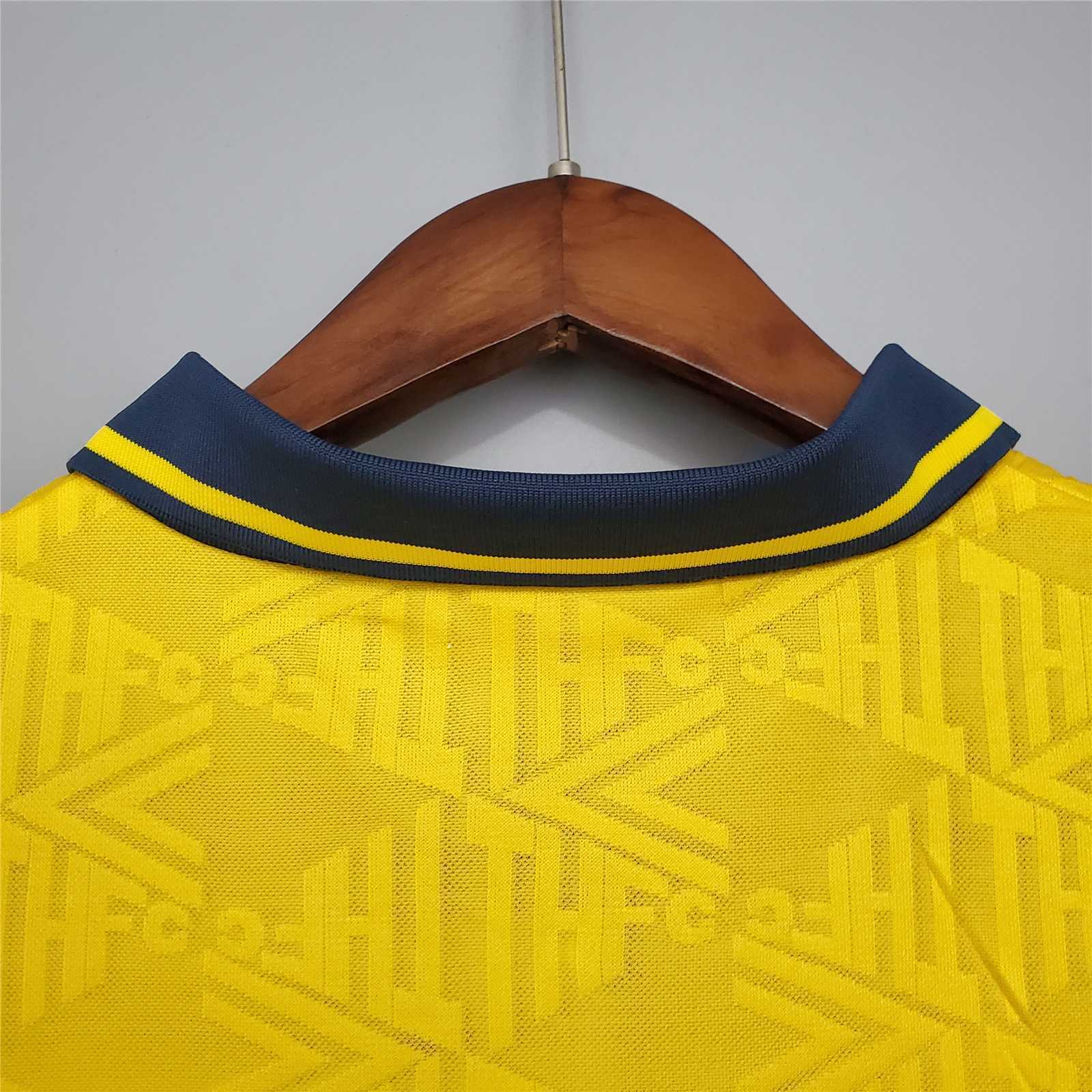 92-94 Tottenham Hotspur away yellow 7