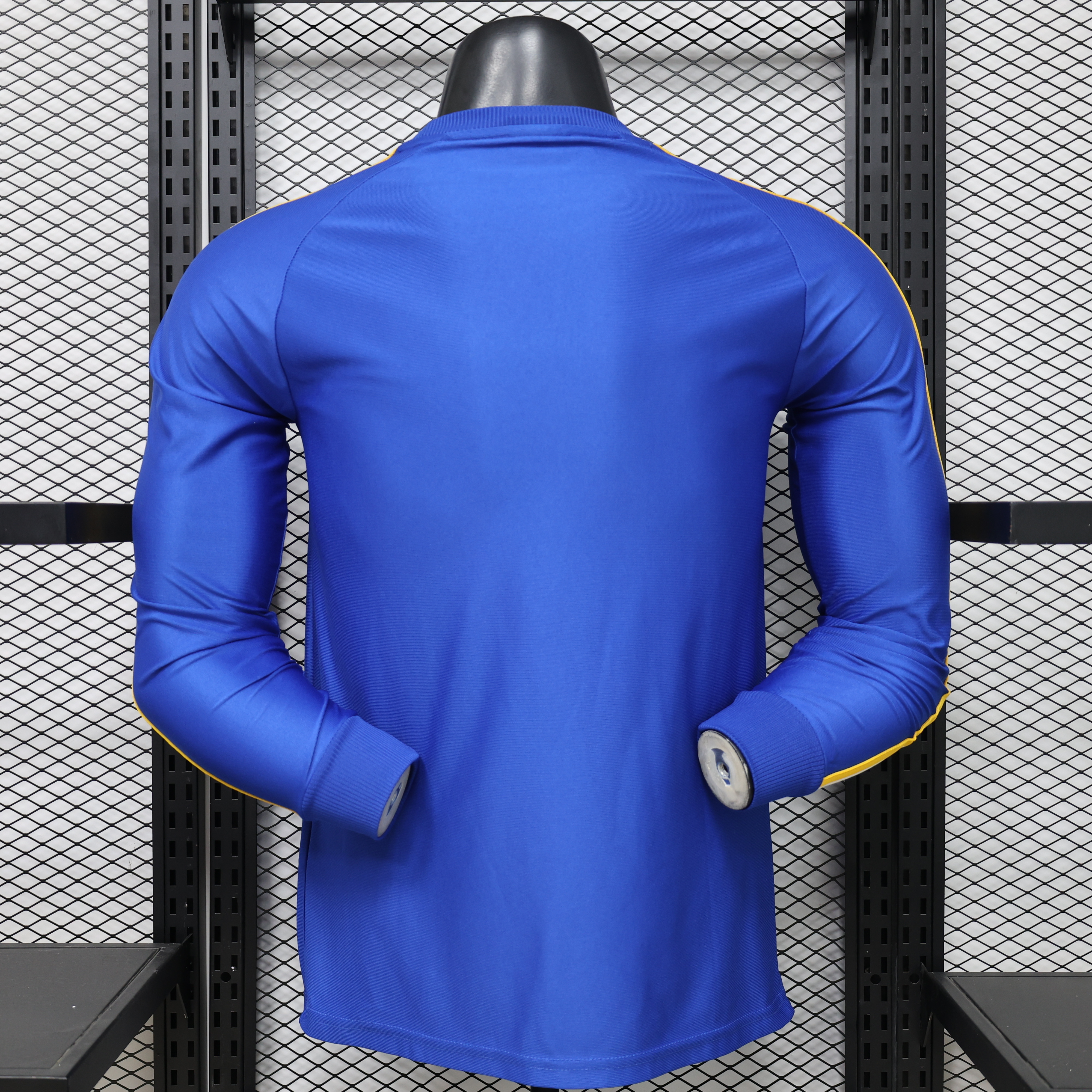 26-27 Real Madrid Mens Casual Retro Style Football Long Sleeve Shirt AAAAJersey Wholesale Yupoo6 3