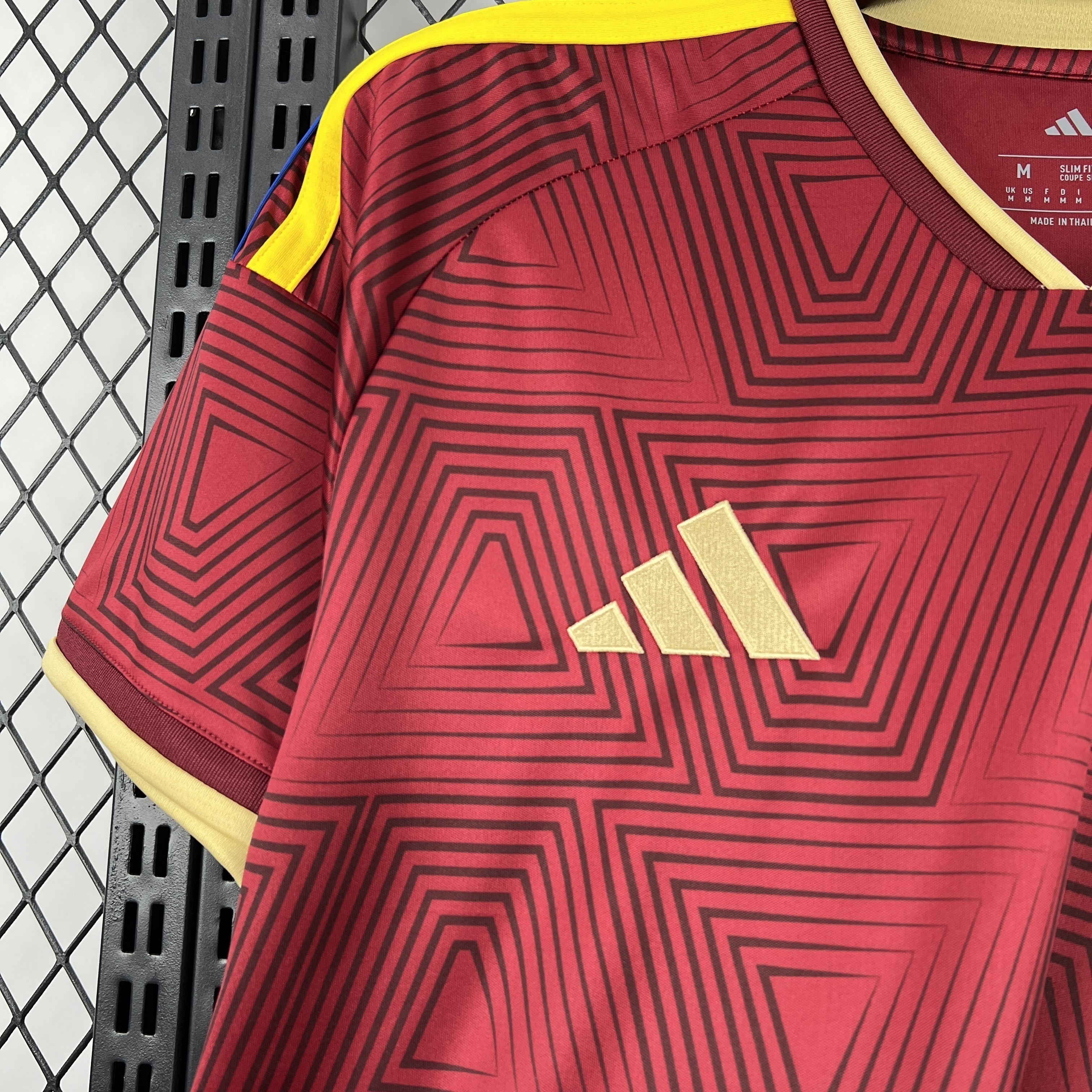2026 Venezuela World Cup Home Kit Football T-Shirt AAAAJerseys Supply Yupoo 2