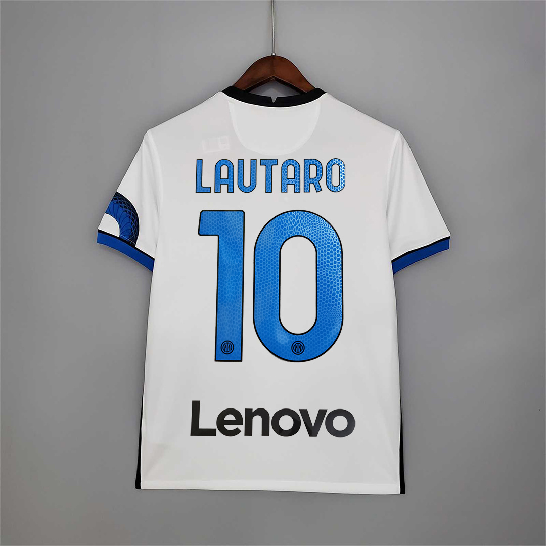 21-22 Inter Milan away 17