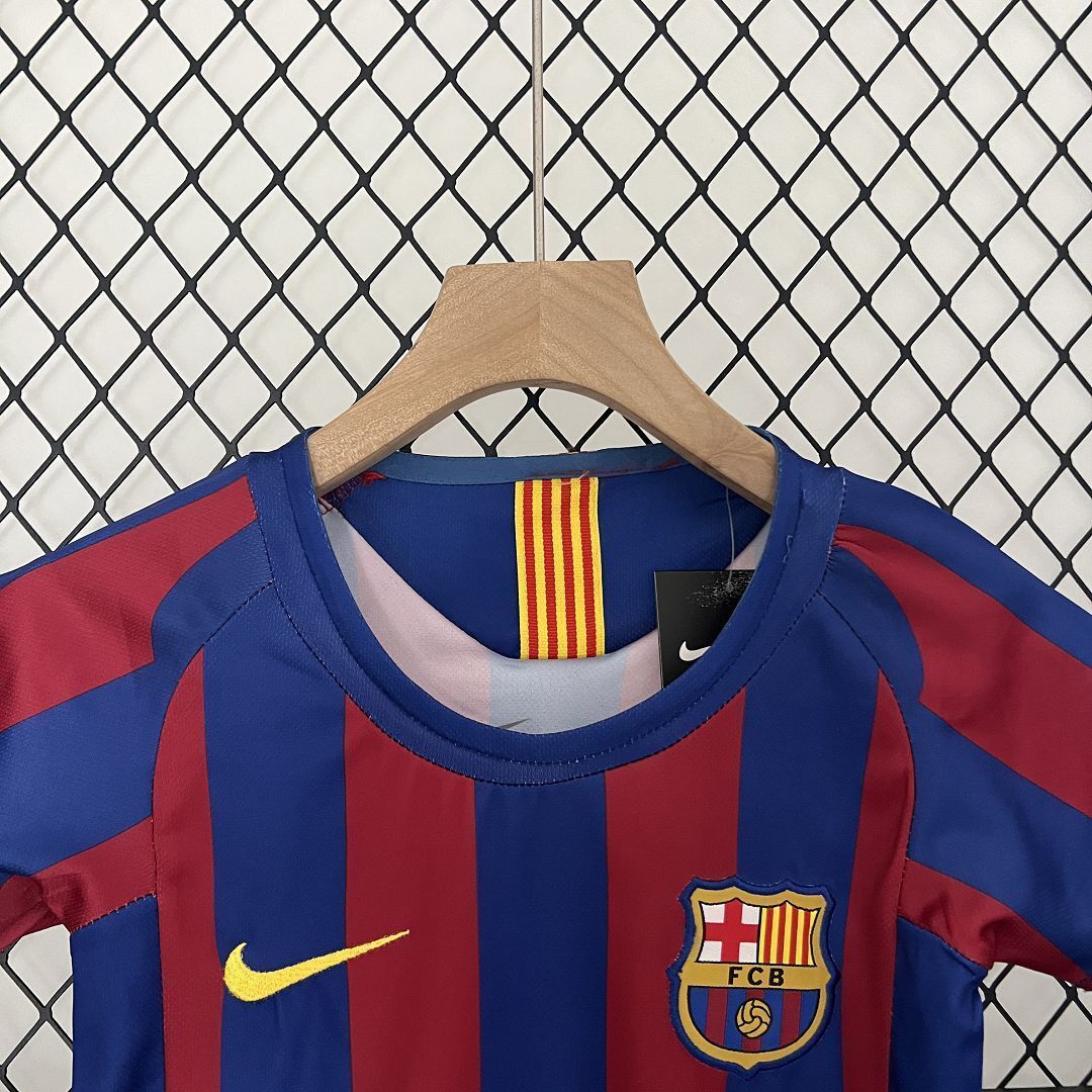 05-06 Barcelona Home Retro Kids Kits Football Jerseys Yupoo 5