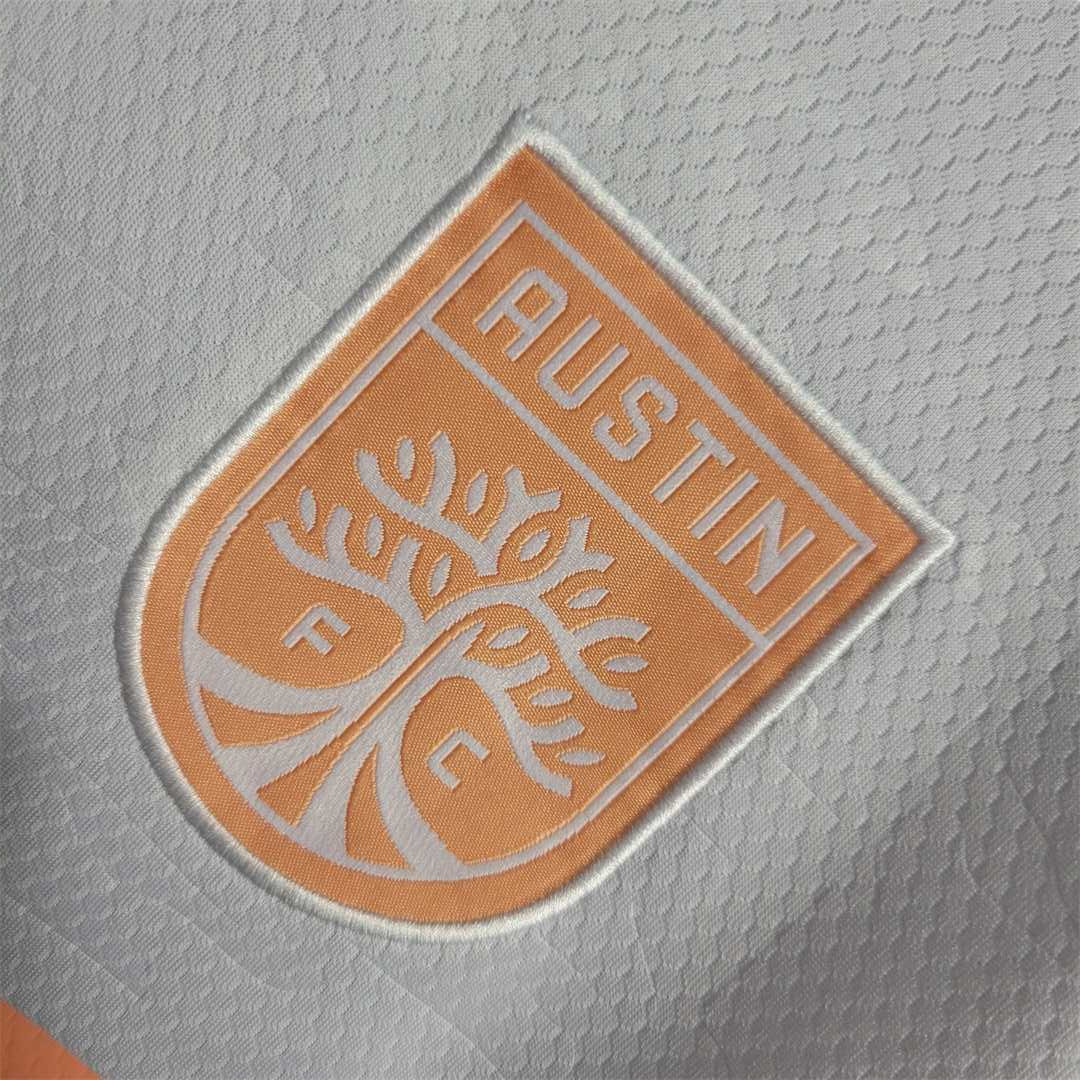 22 23 Austin third away 5