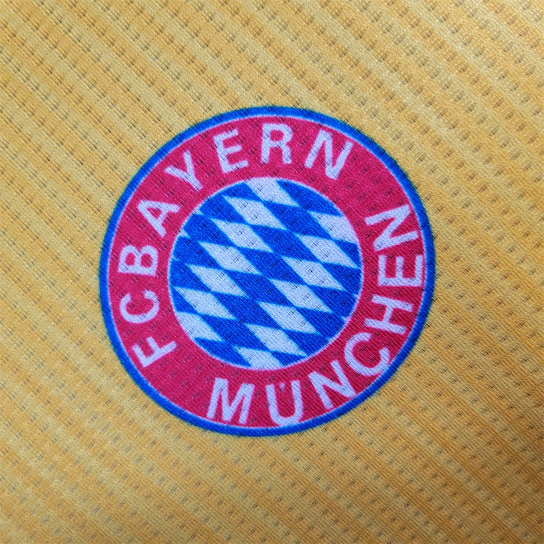 23-24 Bayern Special player version 4