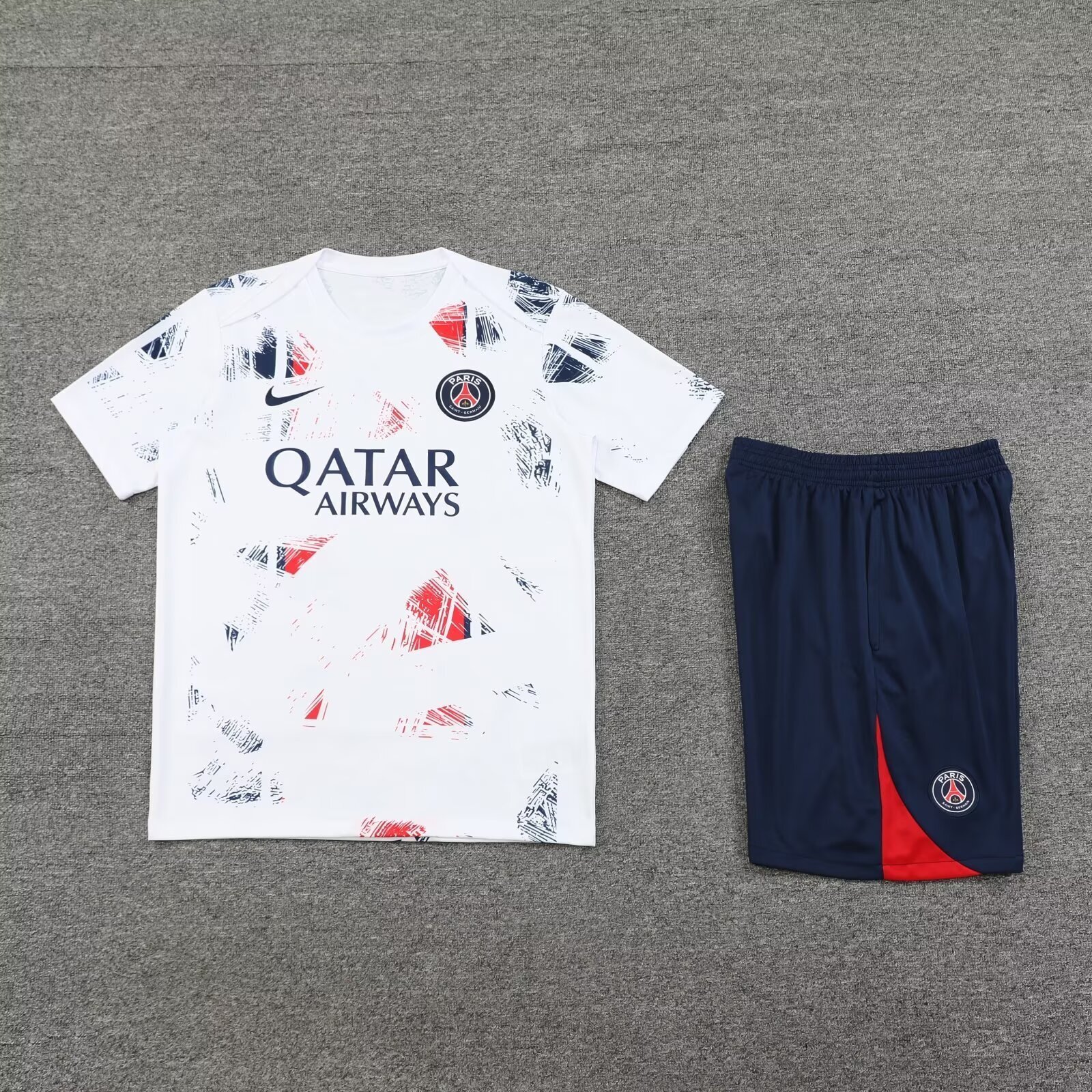 24-25 PSG Training Soccer Jerseys Football Shirts 1