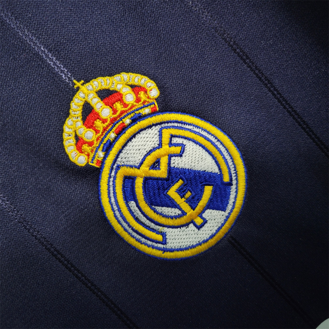 12-13 Real Madrid away 9