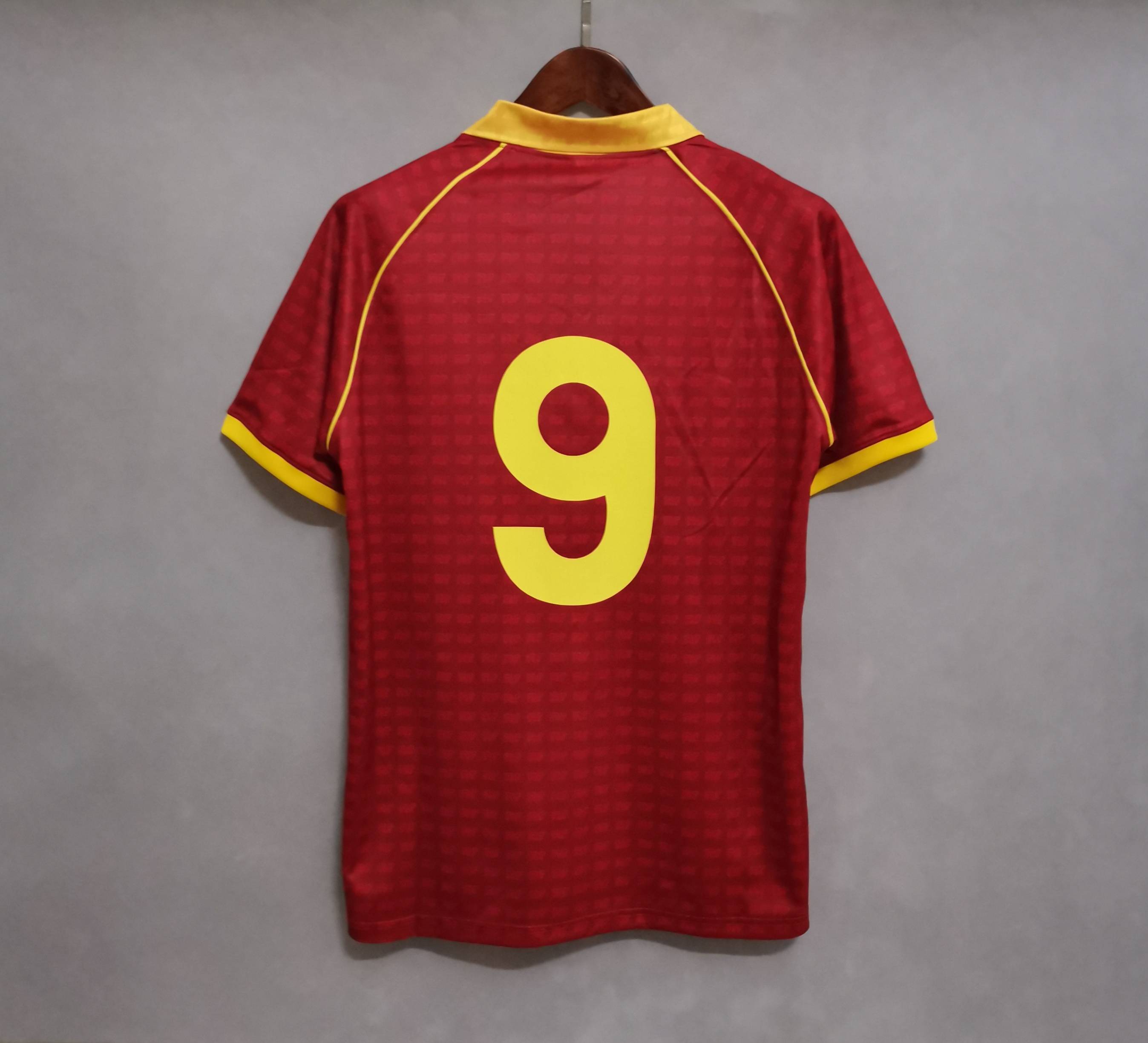 90-91 Roma home 1
