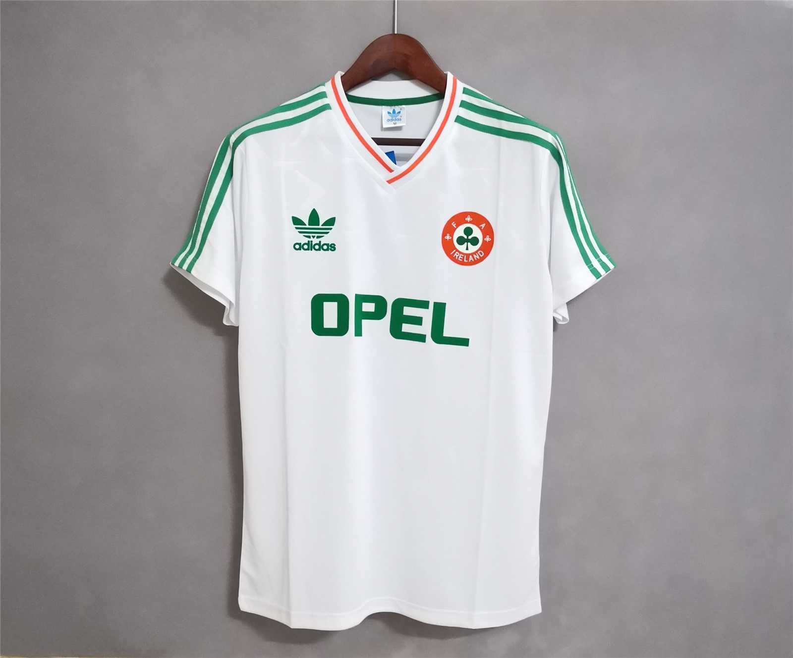 1990 ireland away
