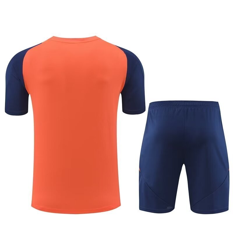 24-25 Manchester United Training Soccer Jerseys Football Shirts 2