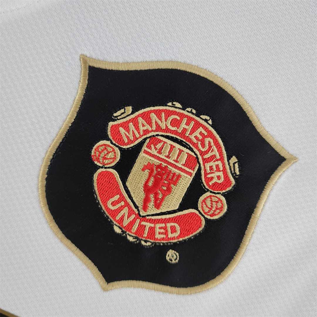 06-07 Manchester United away 2