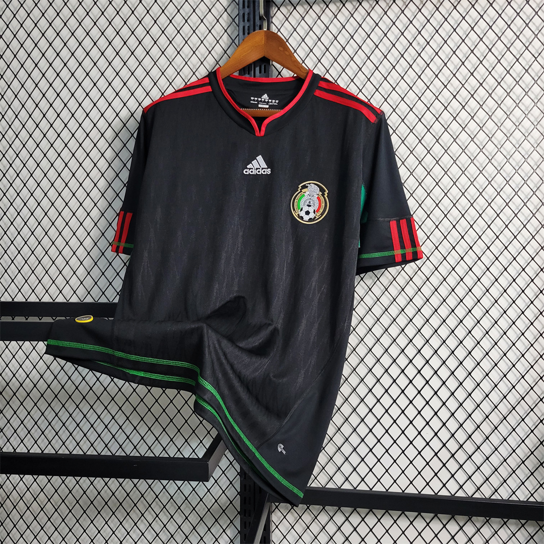 2010 Mexico away 2