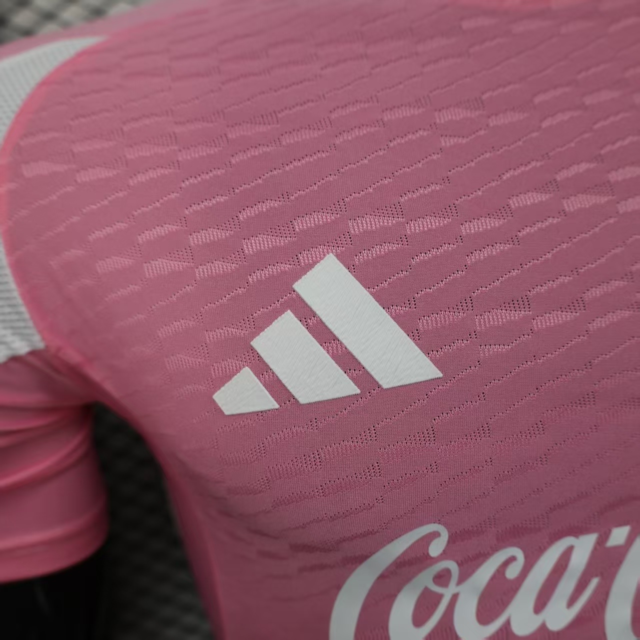 2025 Argentina Special Edition Player Version Pink Shirt AAAAJersey Supplier Yupoo 4