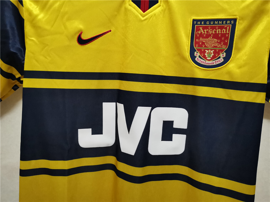 97-98 Arsenal away yellow 3