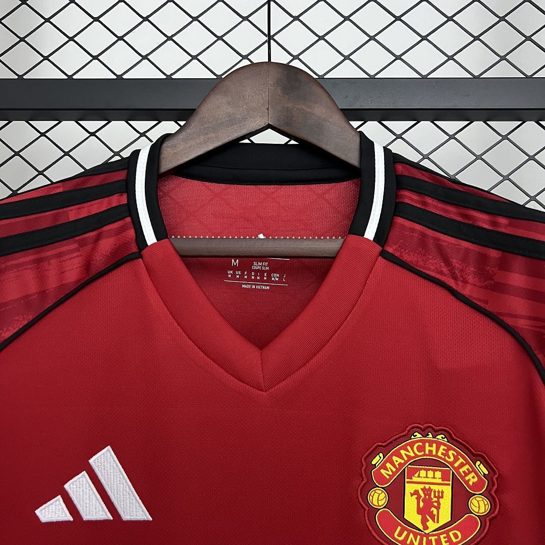 25-26 Manchester United Home Kit Football T-Shirt AAAAJersey Yupoo 2