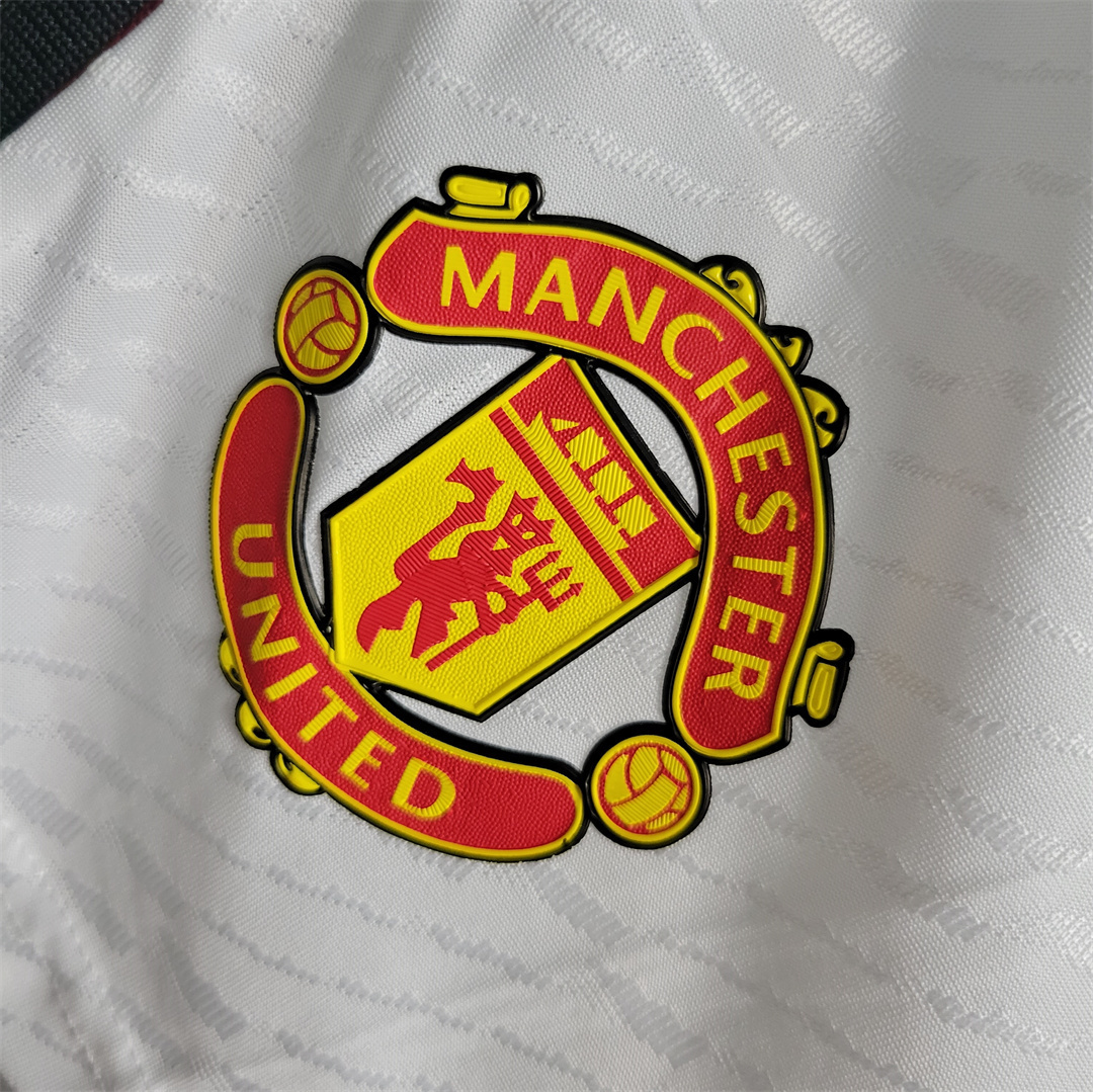 23-24 Manchester United Player Version Shorts Home 1