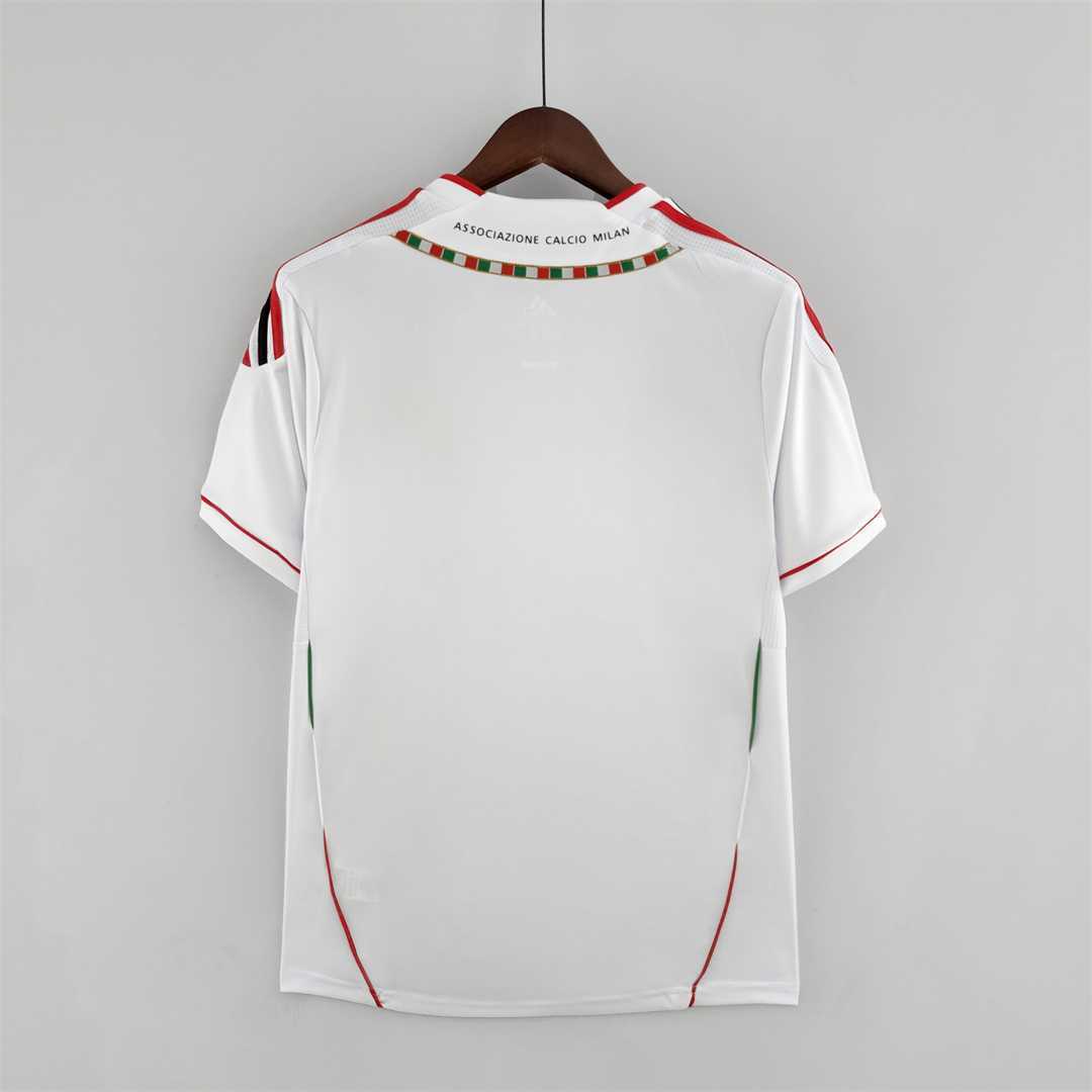 11-12 AC Milan away 8