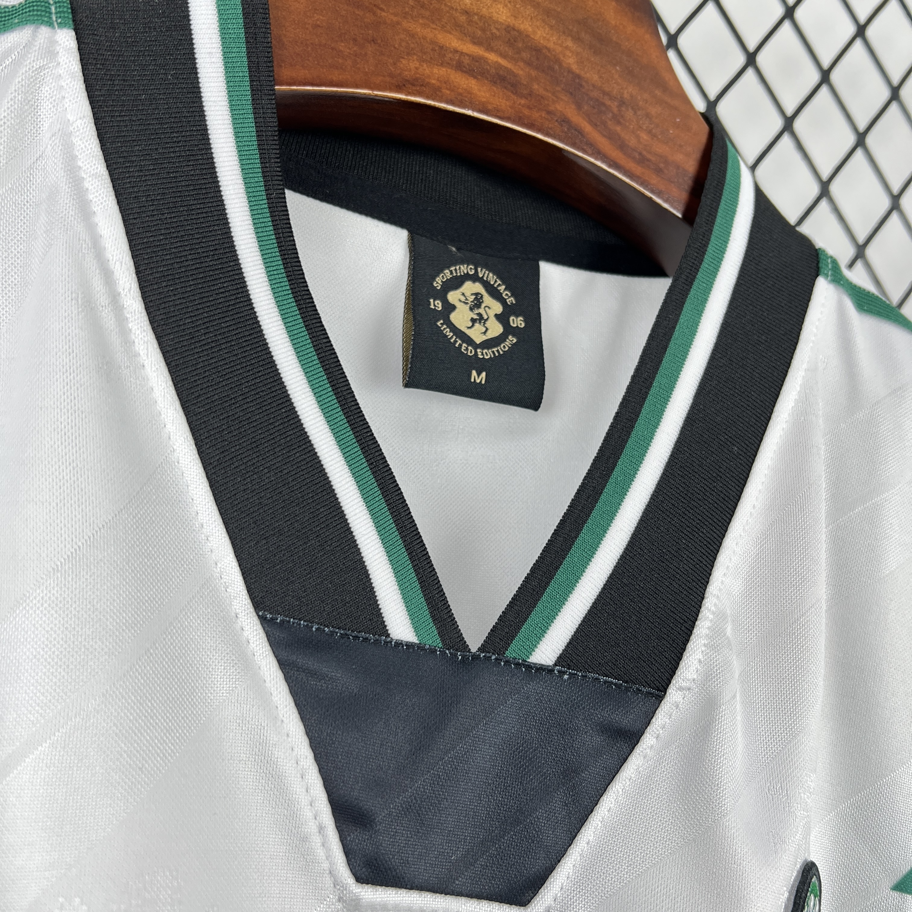 25-26 Sporting Lisbon Special Edition Football Retro T-Shirt AAAAJersey Supply Yupoo-1 1
