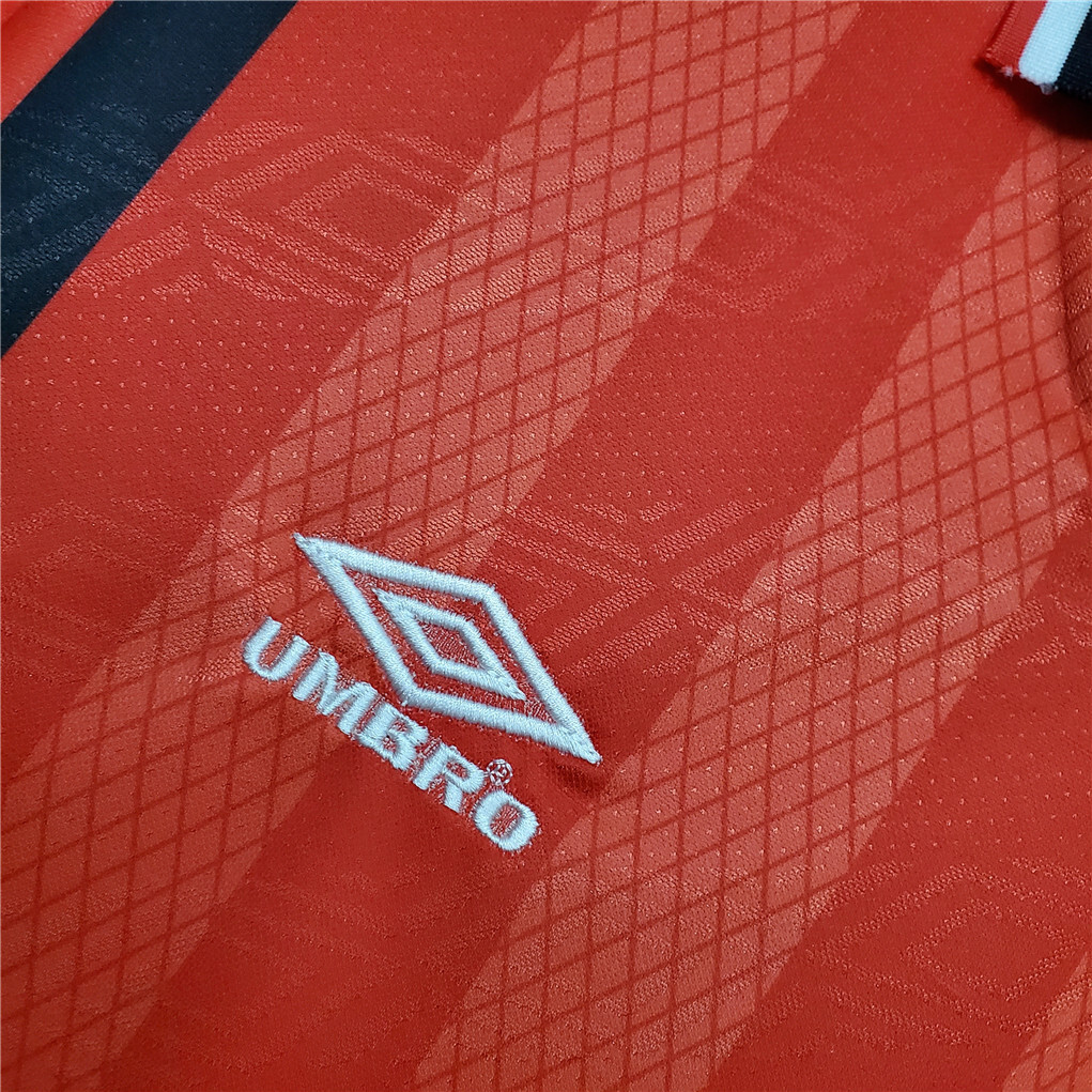 94-95 Nottingham Forest home red 3