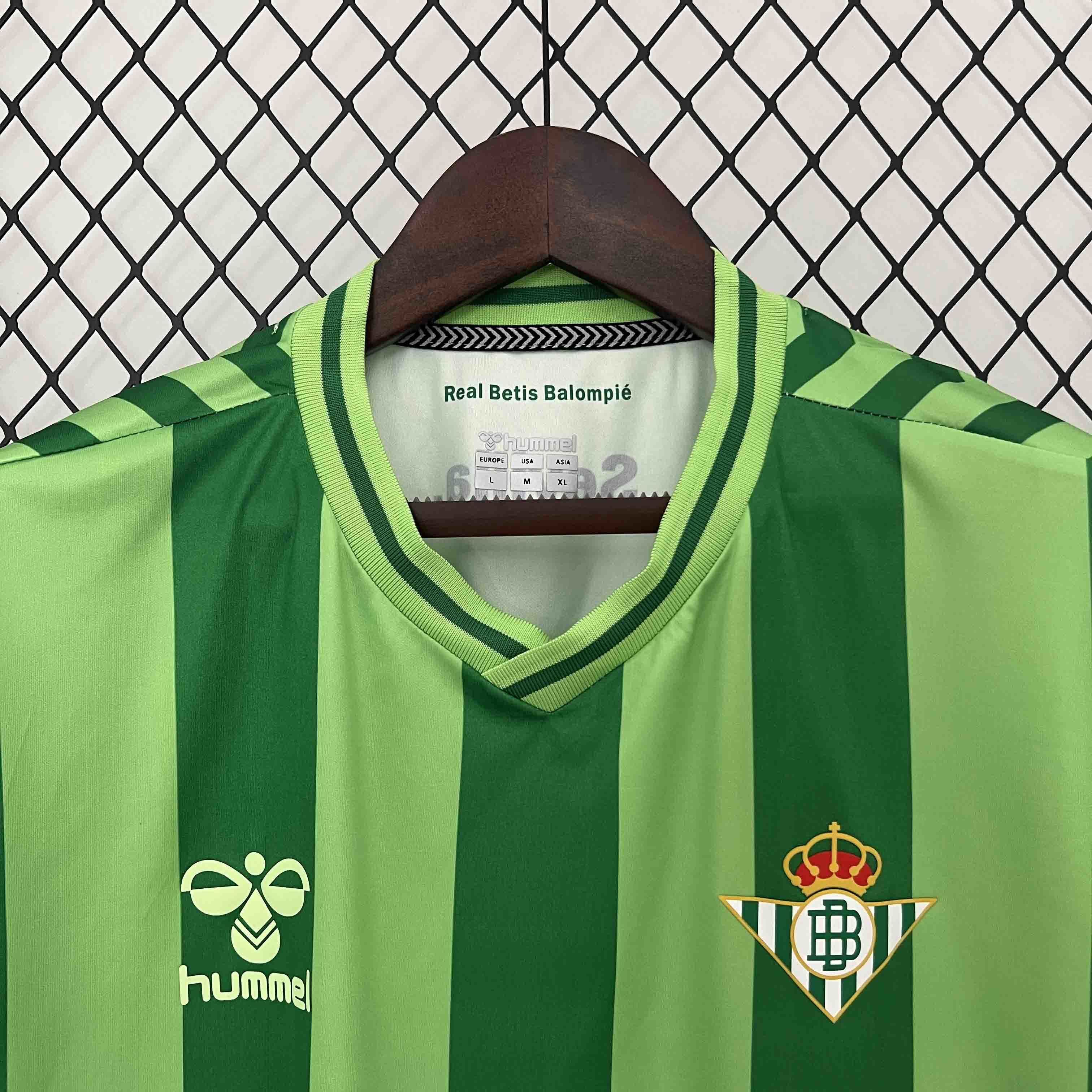 24-25 Real Betis Special Edition Kit Best Wholesale Yupoo 4